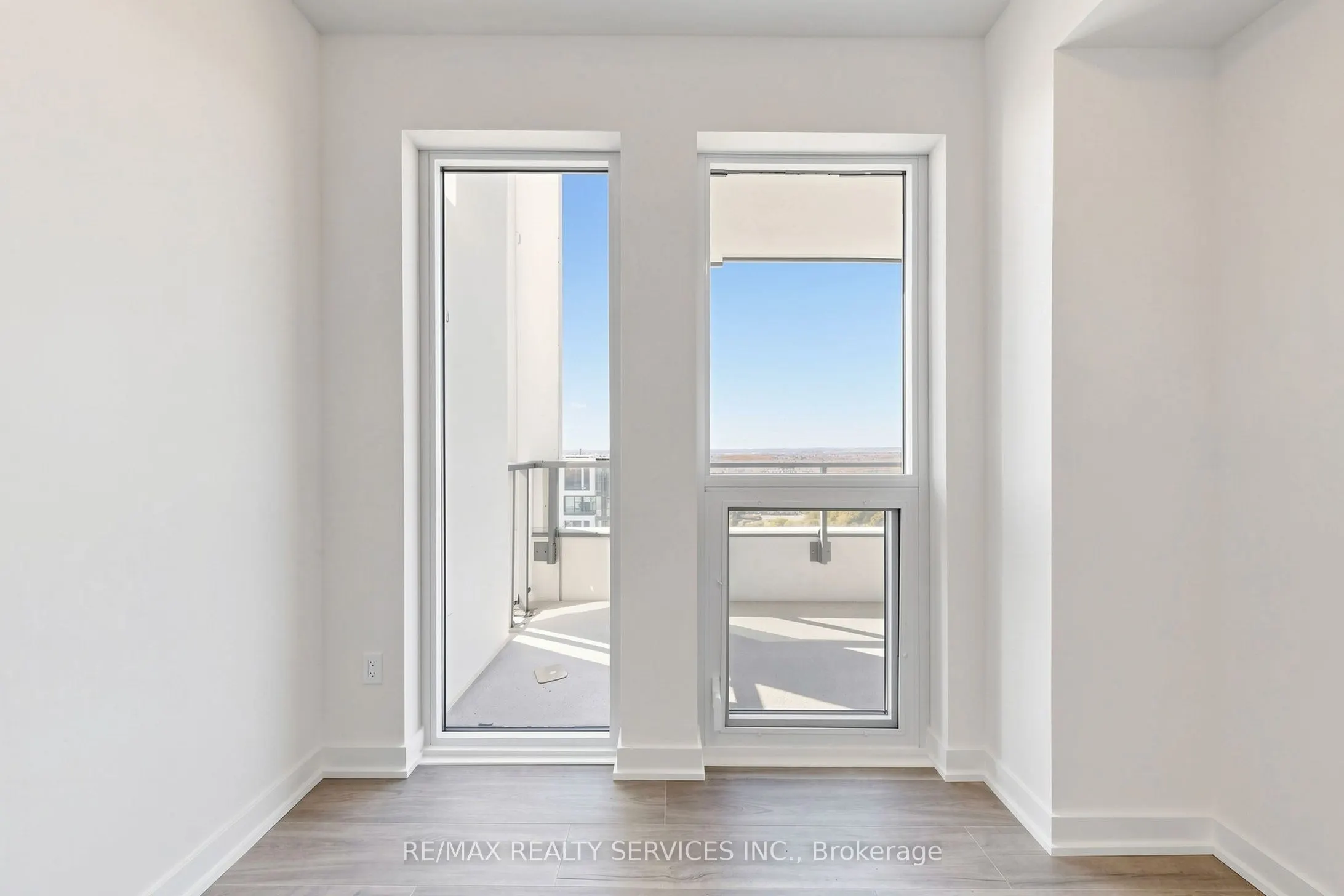 209 Steeles Avenue W #2904