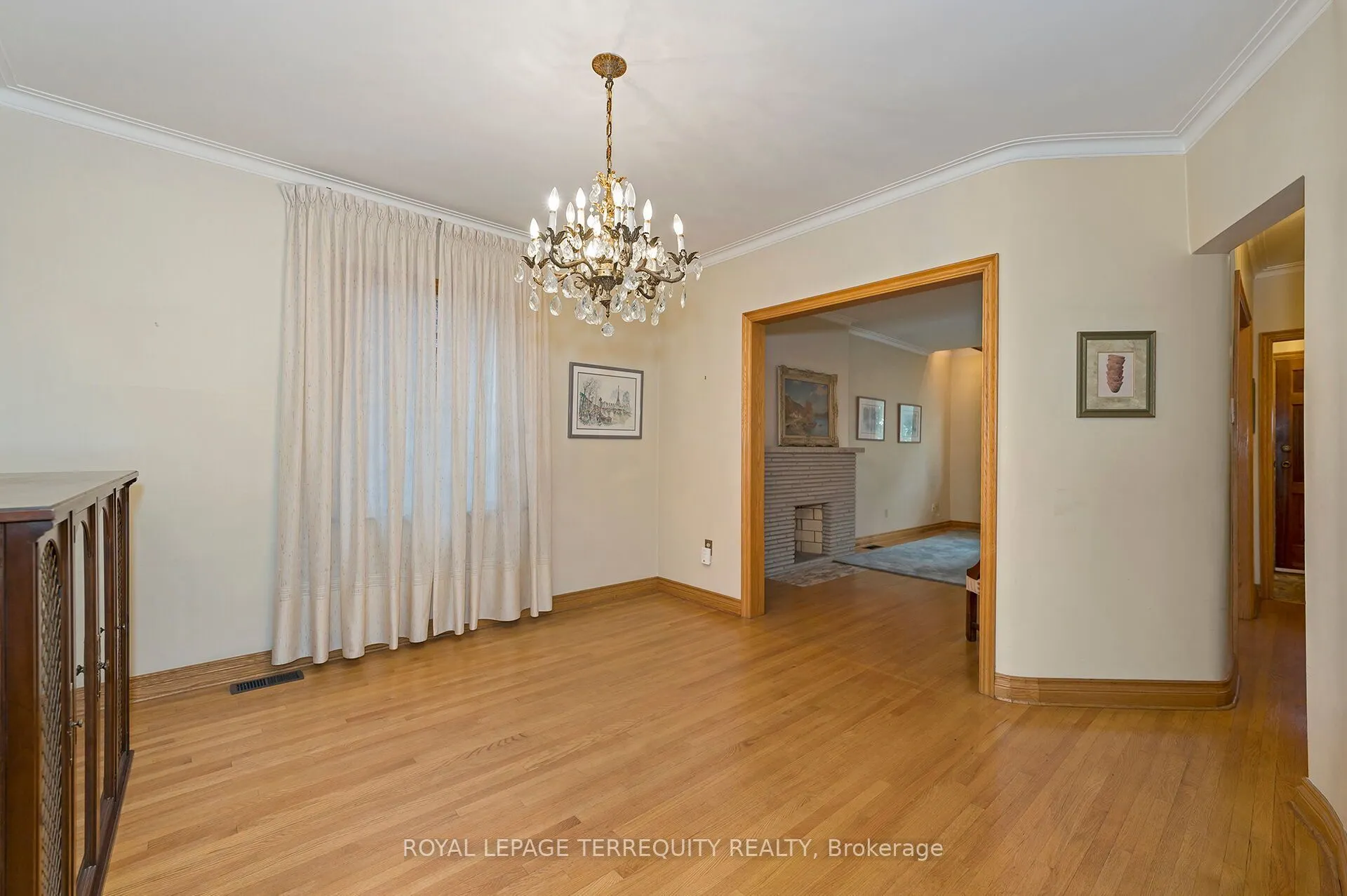 209 Caledonia Road