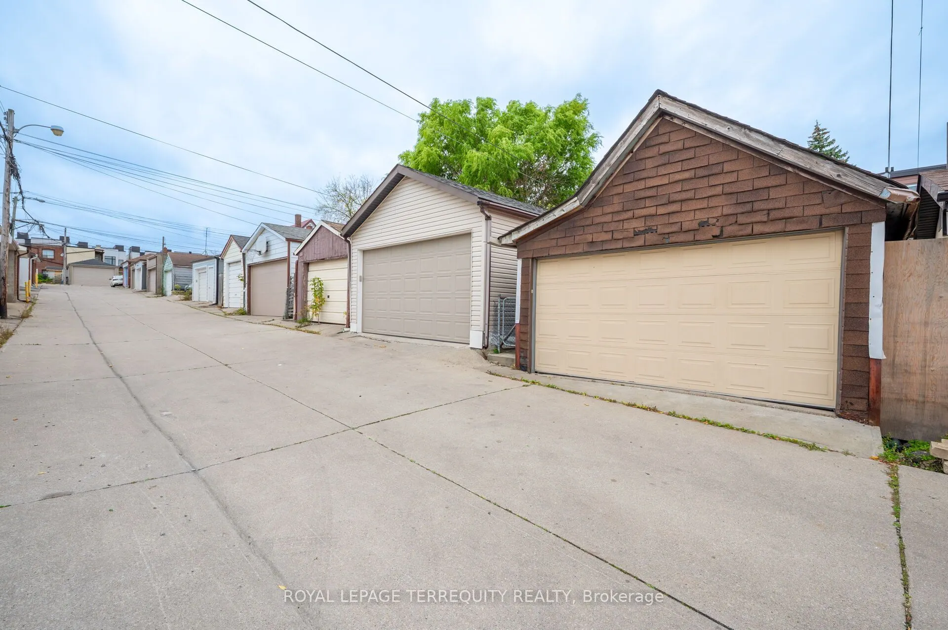 209 Caledonia Road