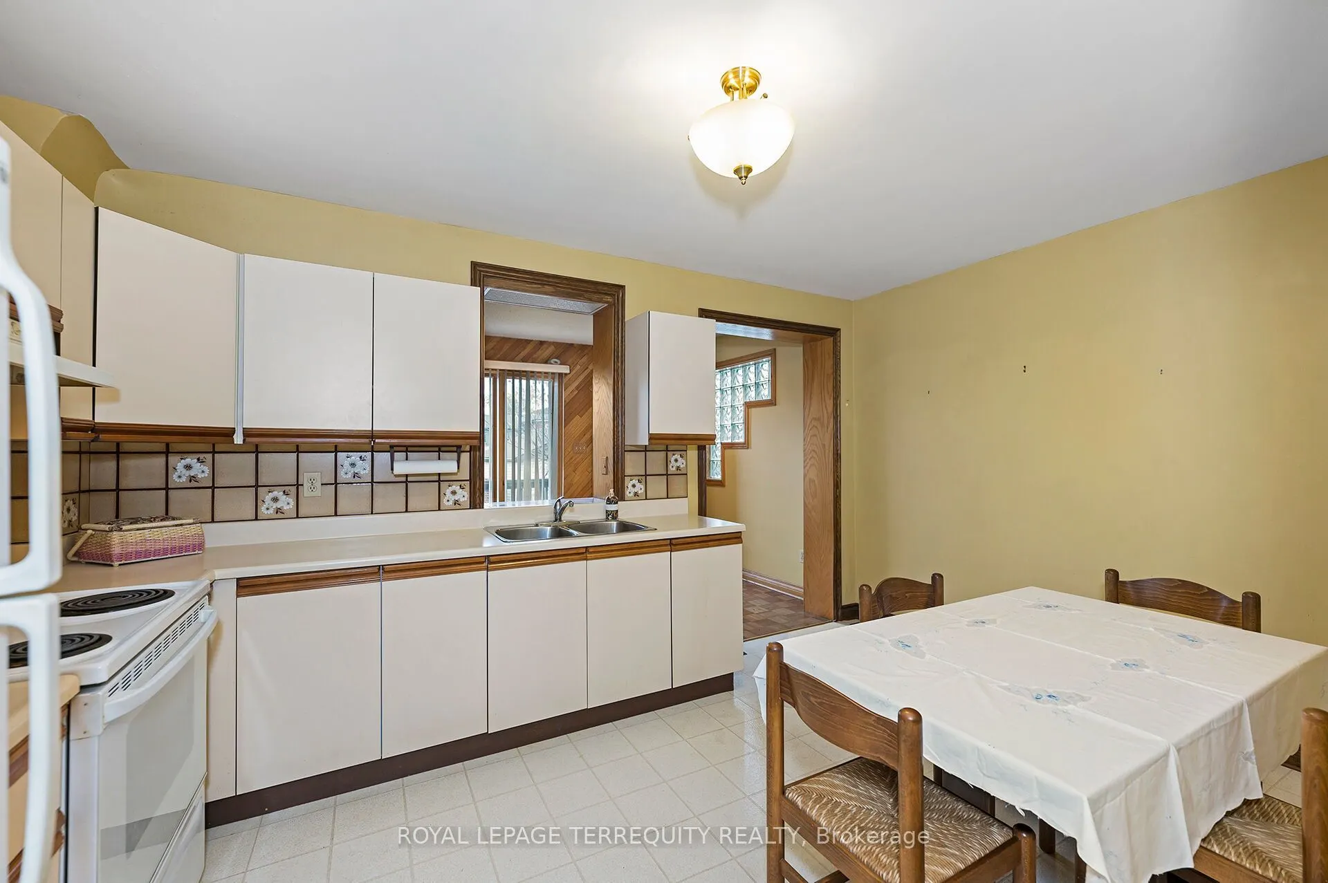 209 Caledonia Road