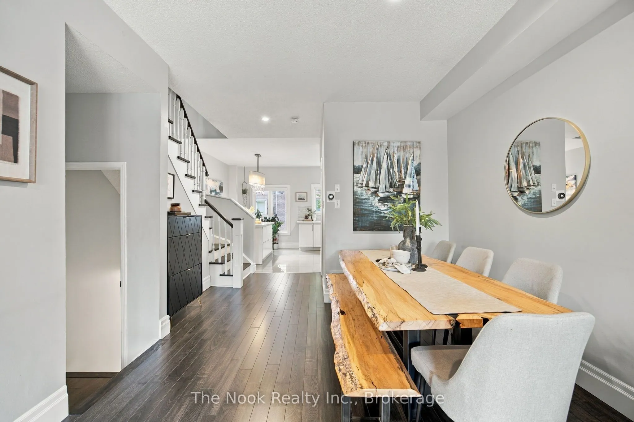 32 Harbourview Crescent
