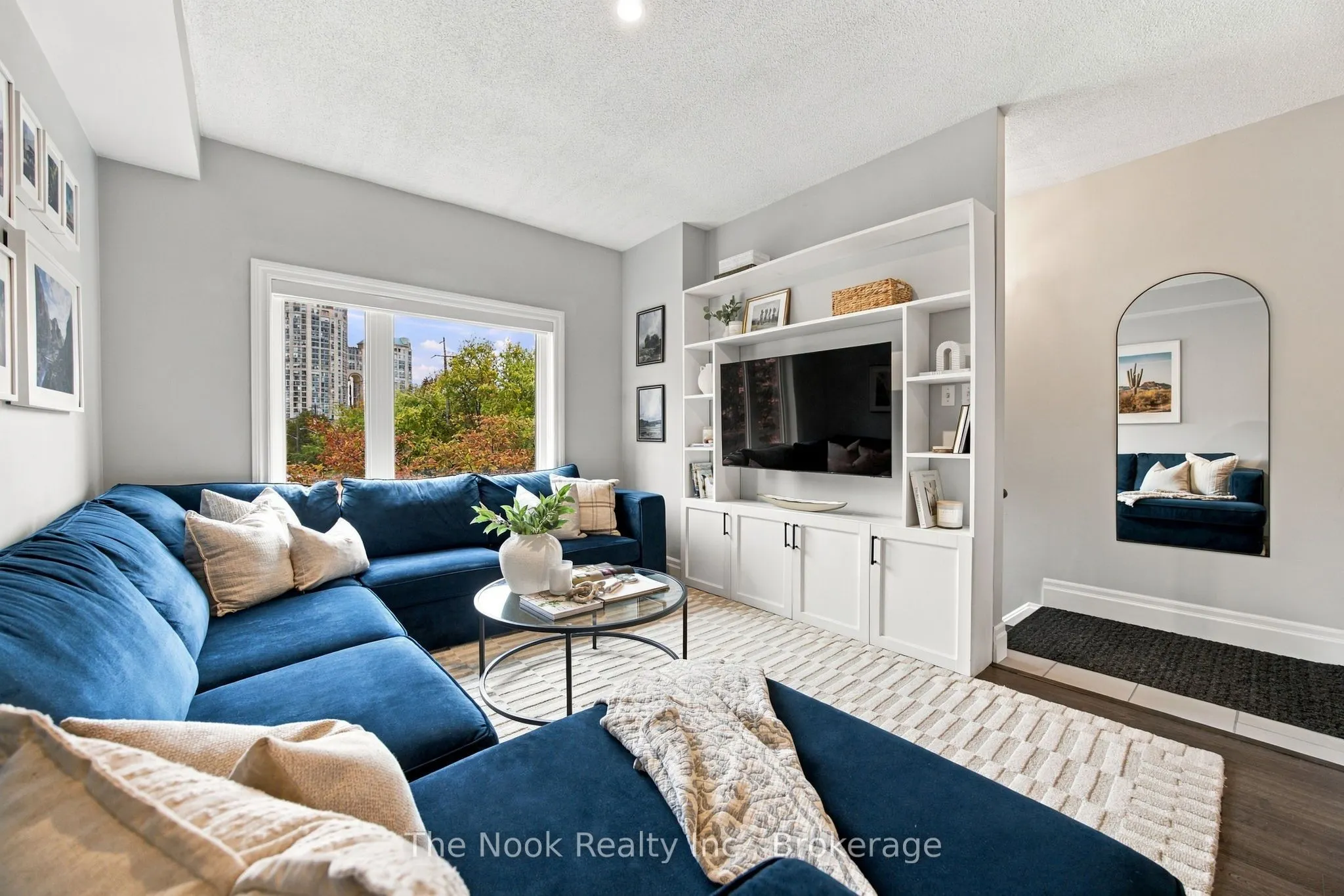 32 Harbourview Crescent