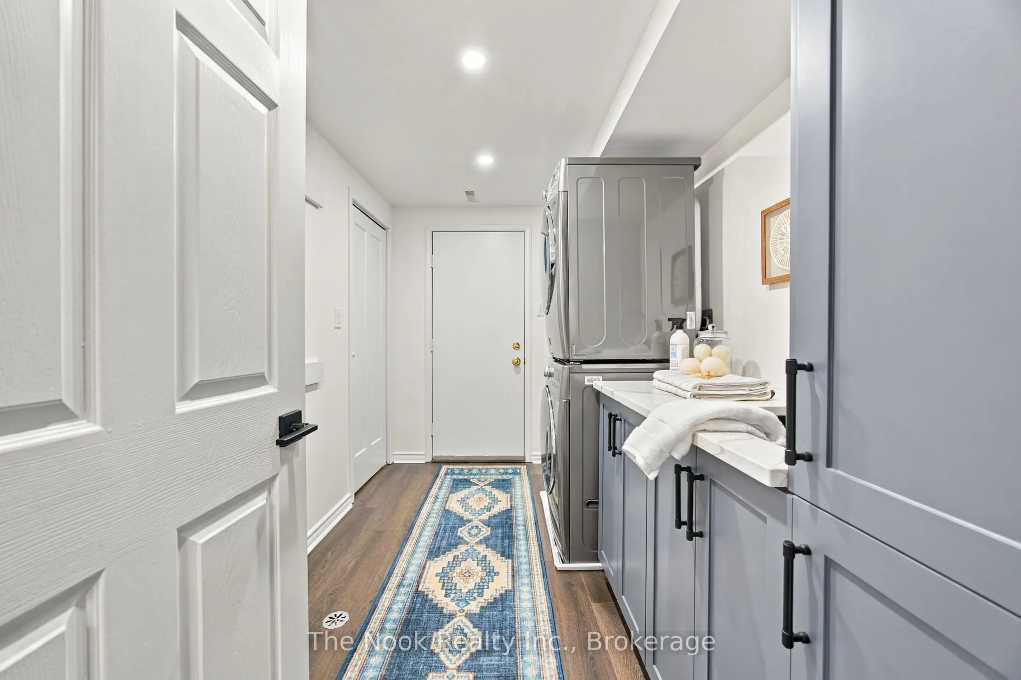 32 Harbourview Crescent
