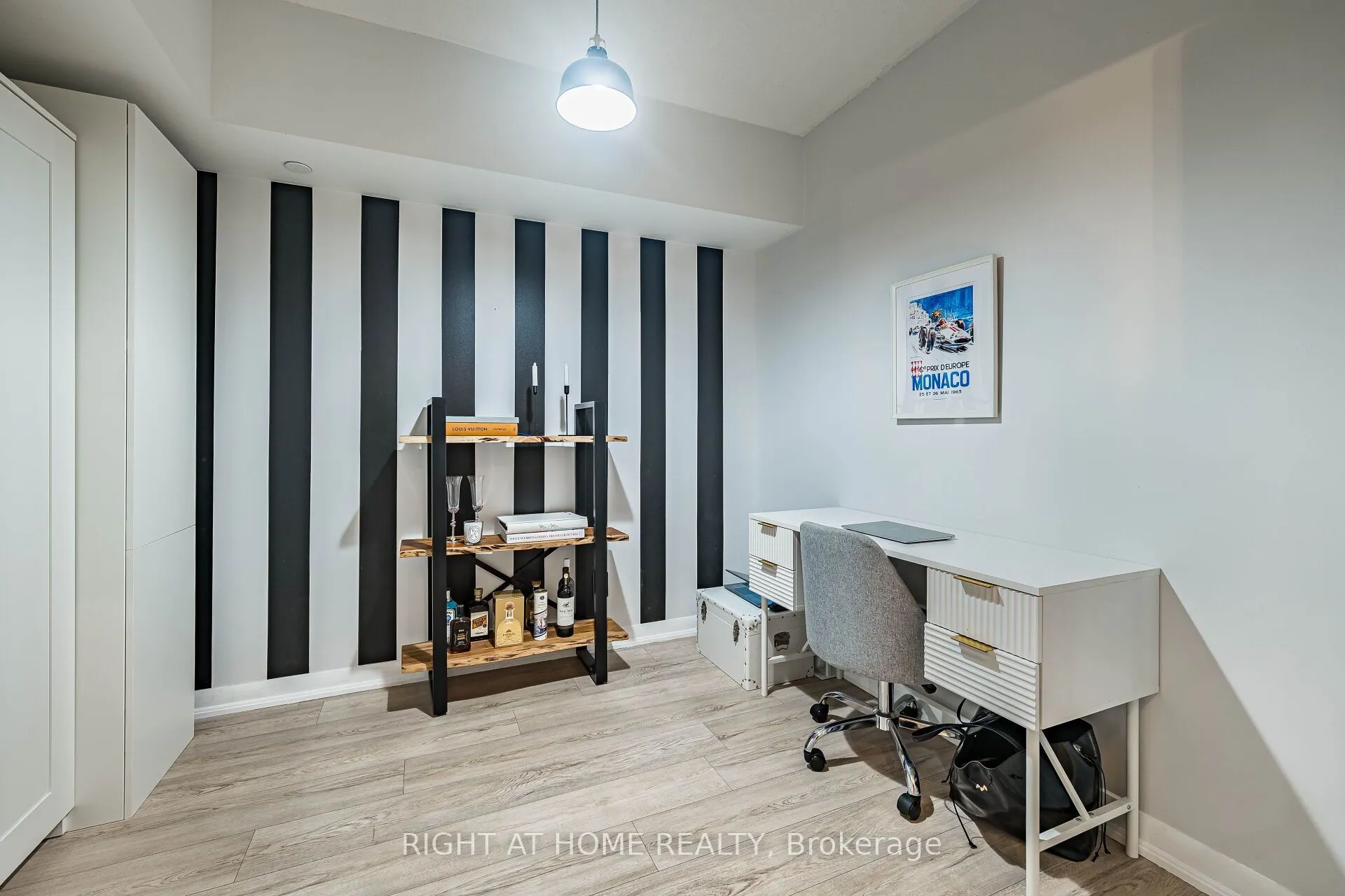 205 Sherway Gardens Road #1211