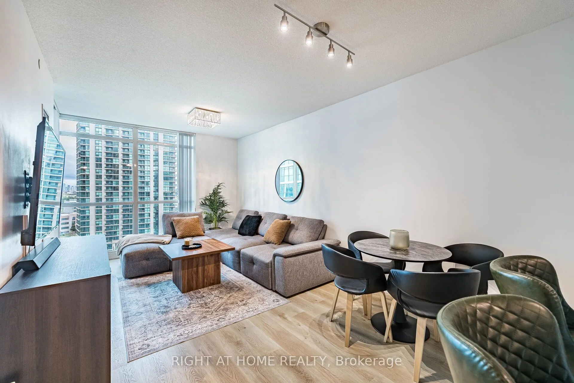 205 Sherway Gardens Road #1211