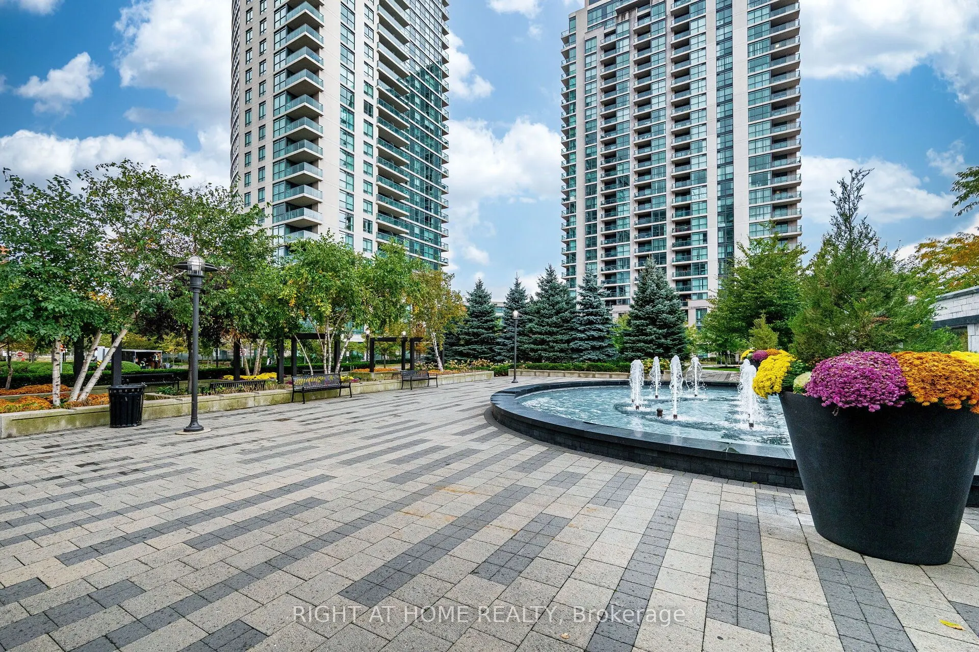 205 Sherway Gardens Road #1211