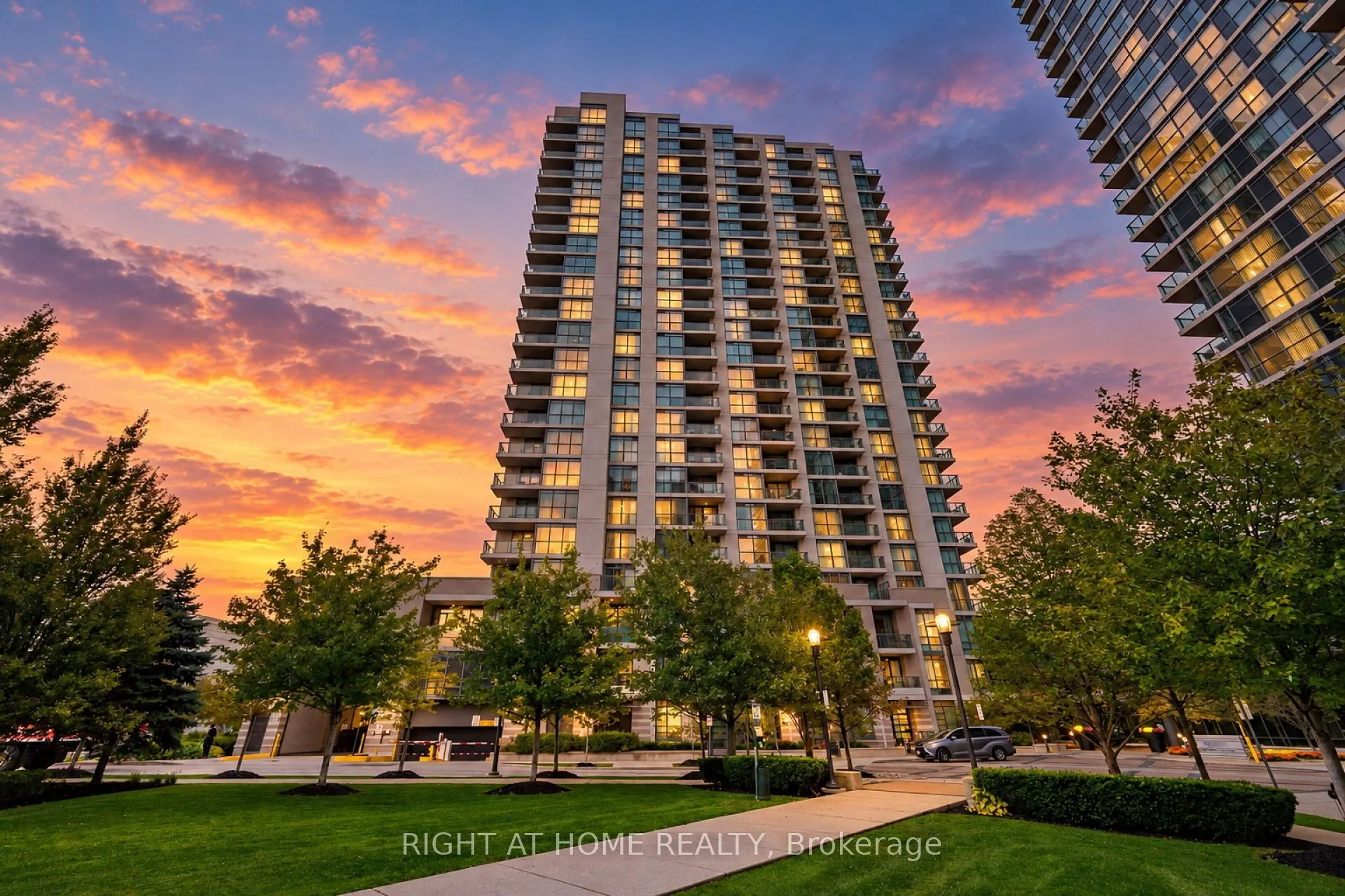 205 Sherway Gardens Road #1211