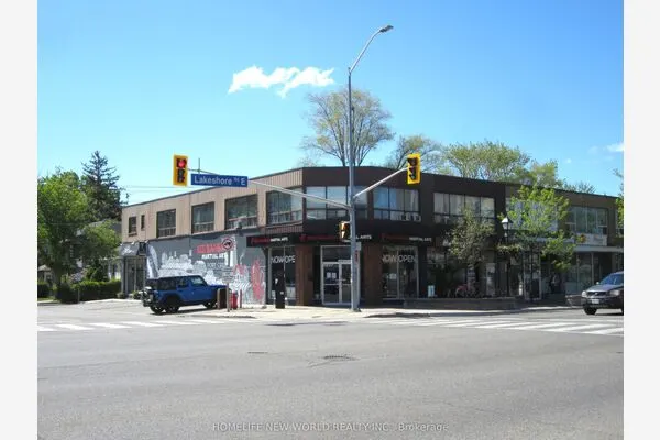 279 Lakeshore Road E