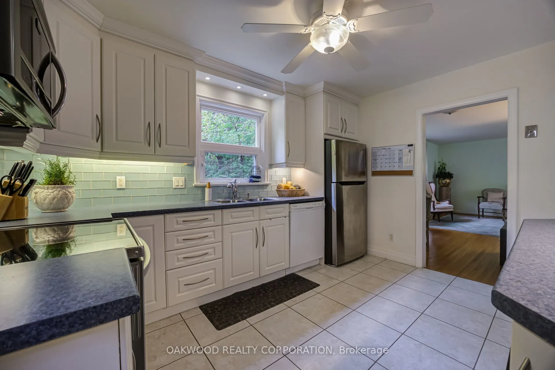 41 Greenbrook Drive