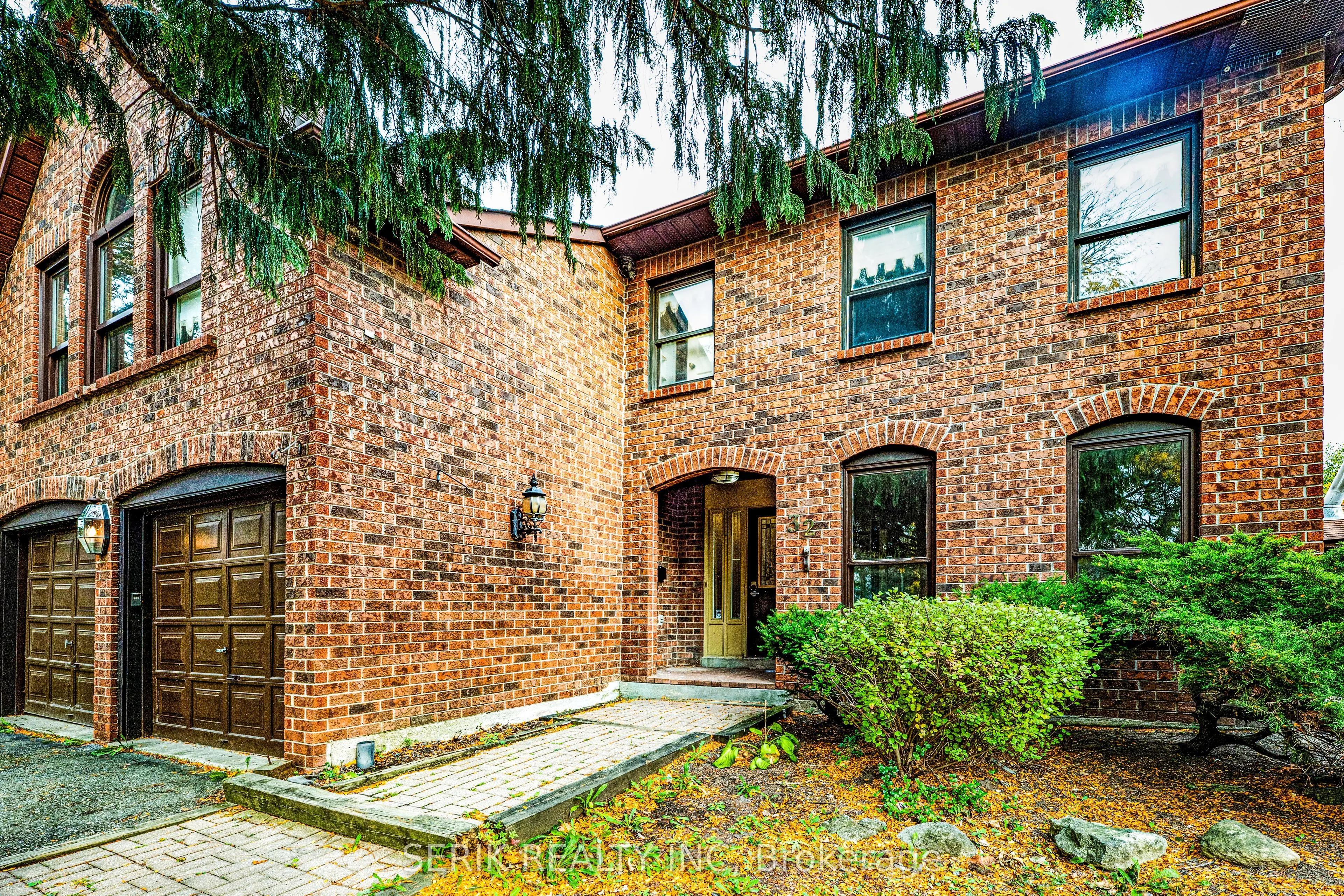 32 Neptune Court