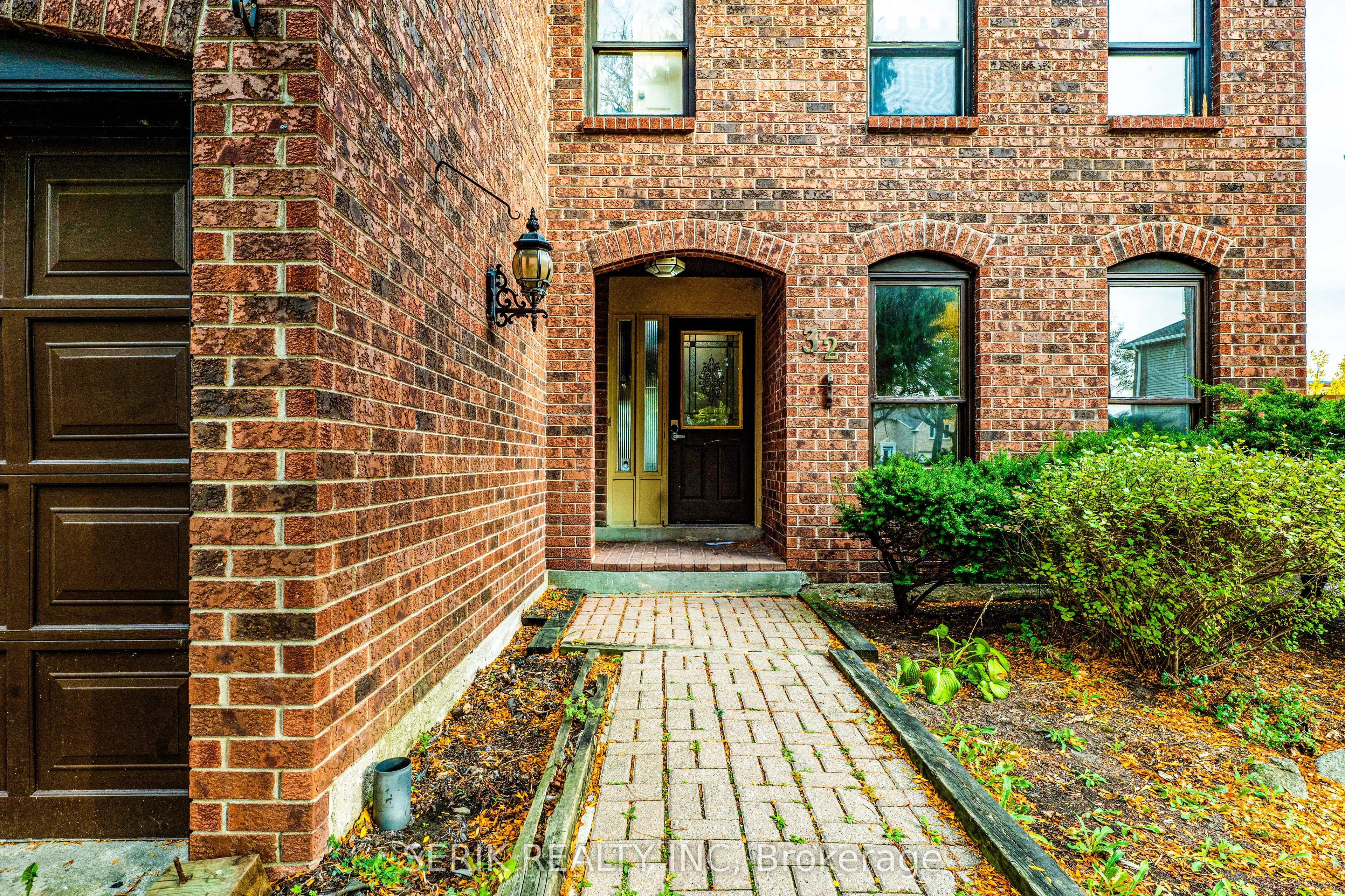 32 Neptune Court
