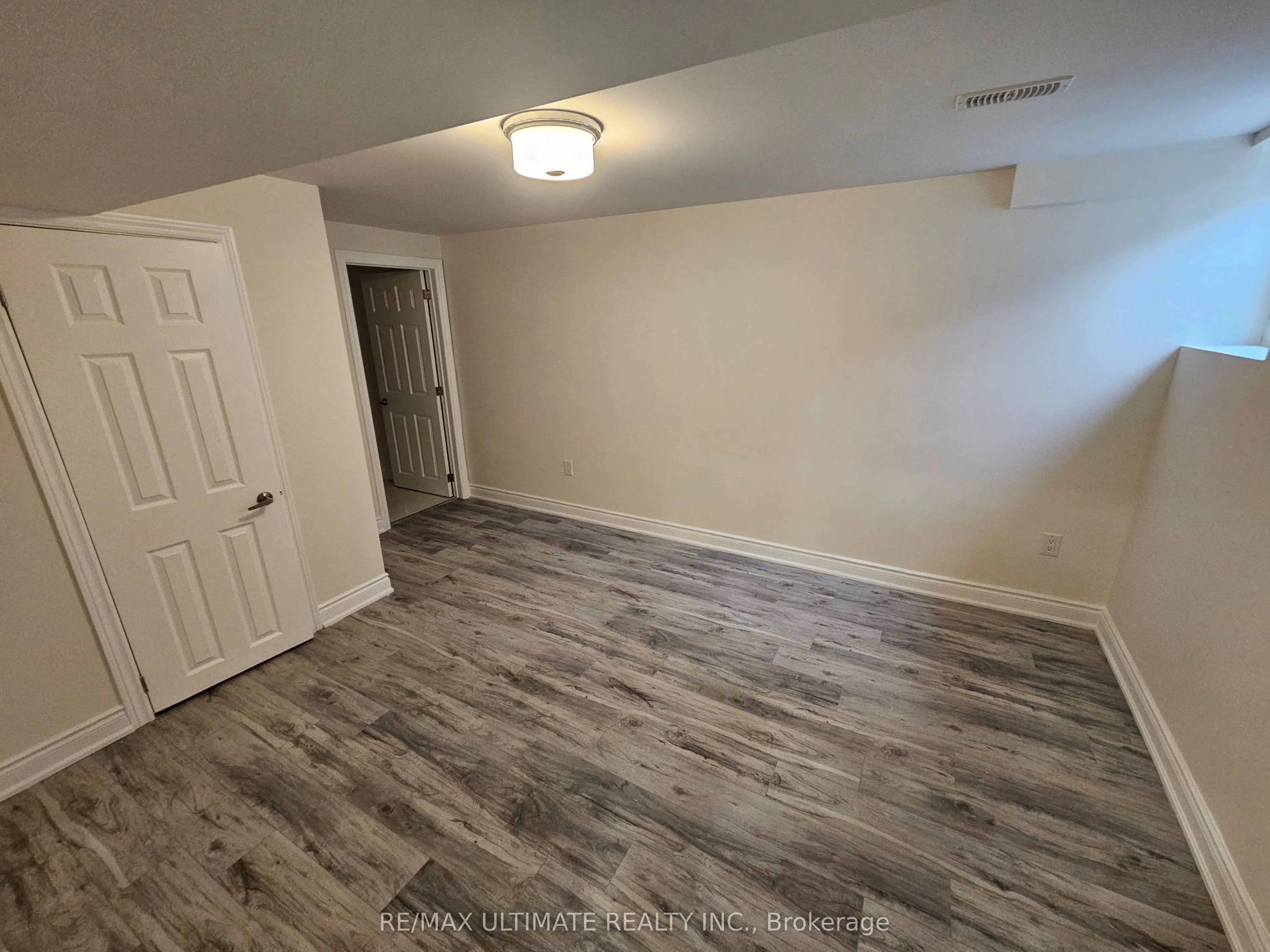 9 Clovercrest Drive