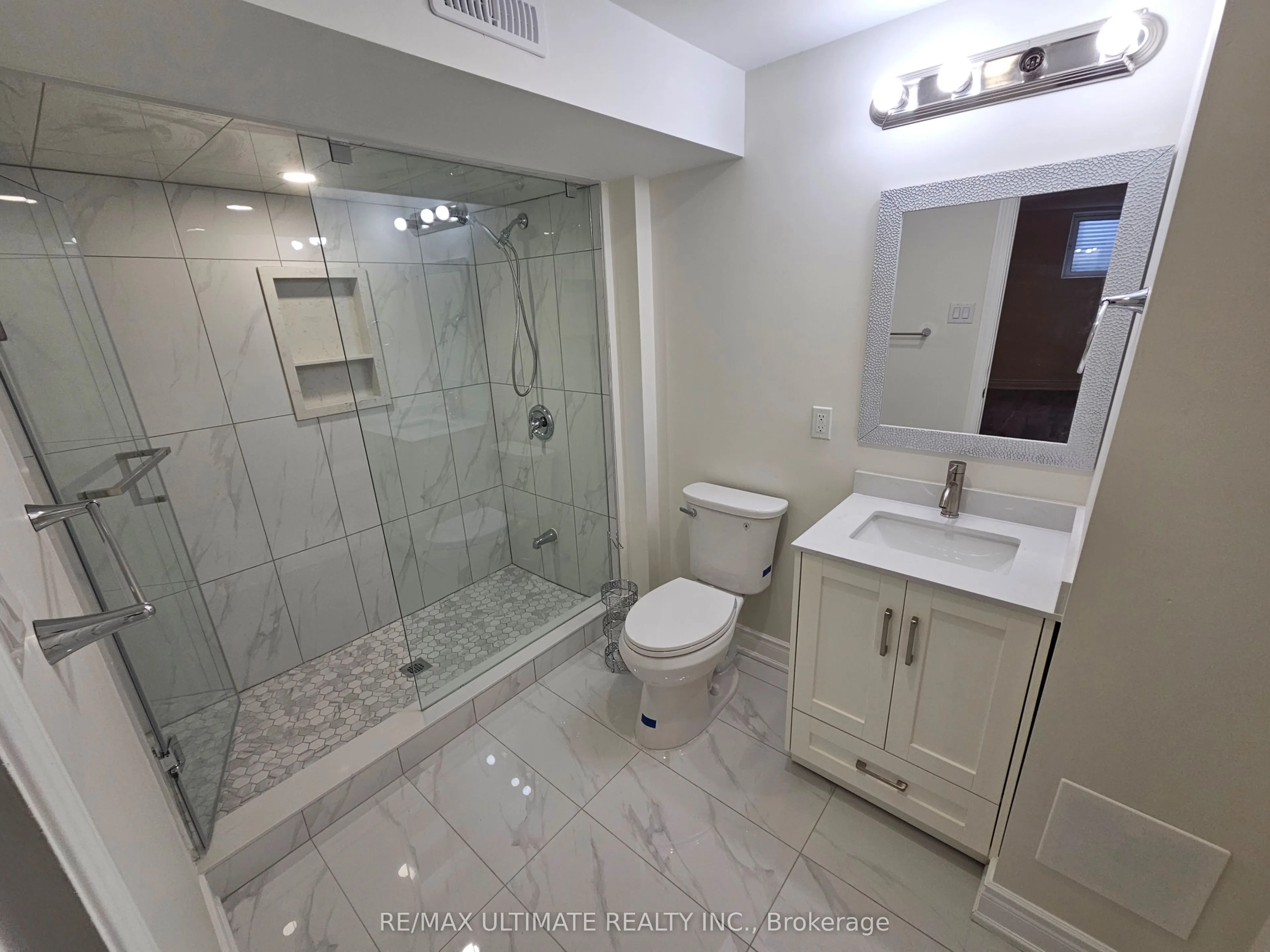 9 Clovercrest Drive