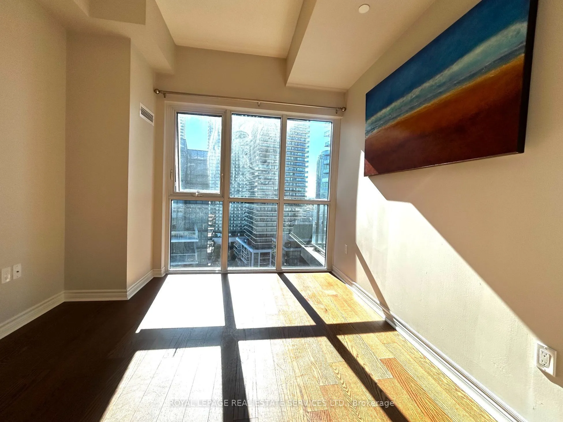 39 Annie Craig Drive #1702