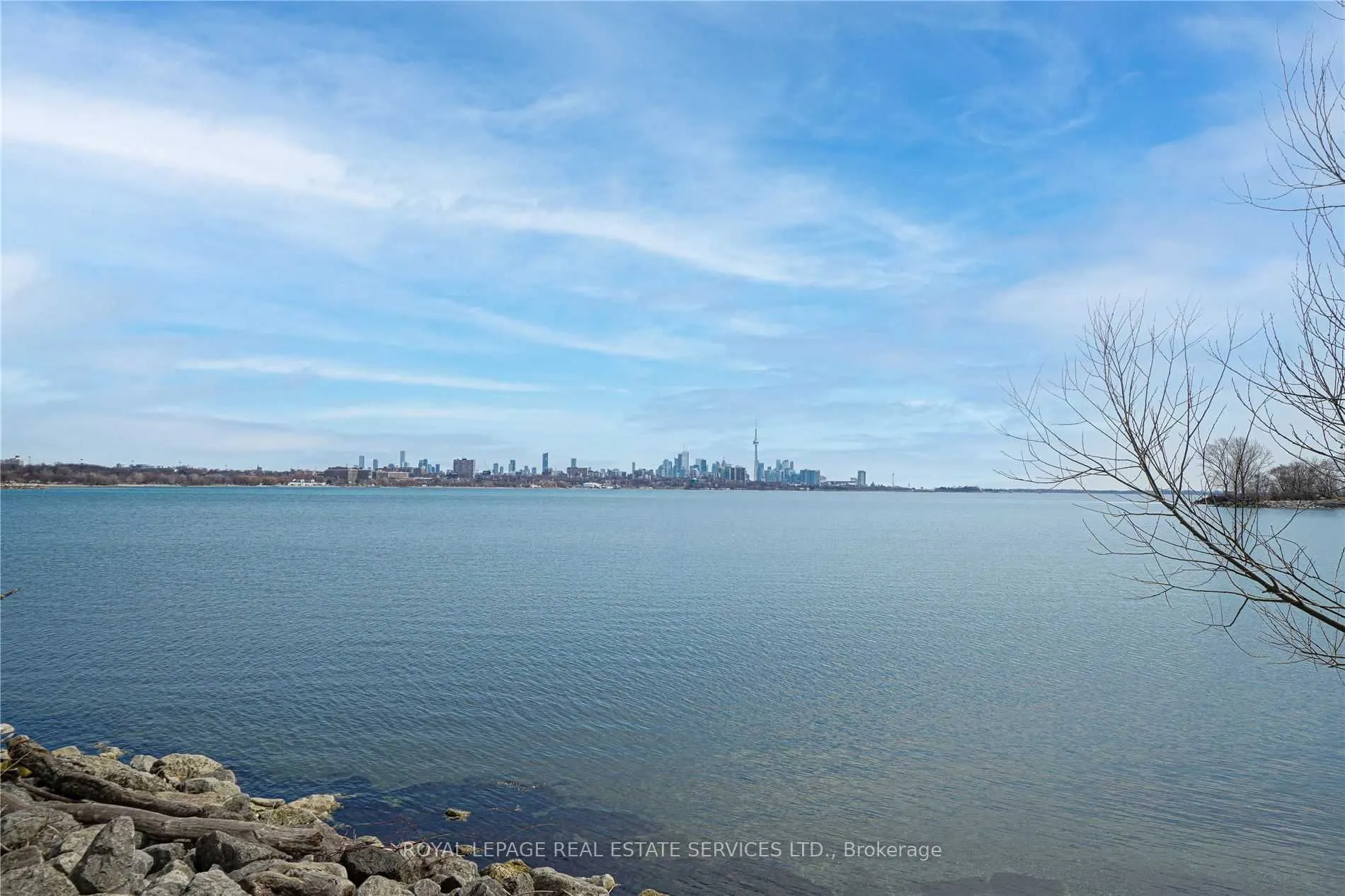 39 Annie Craig Drive #1702