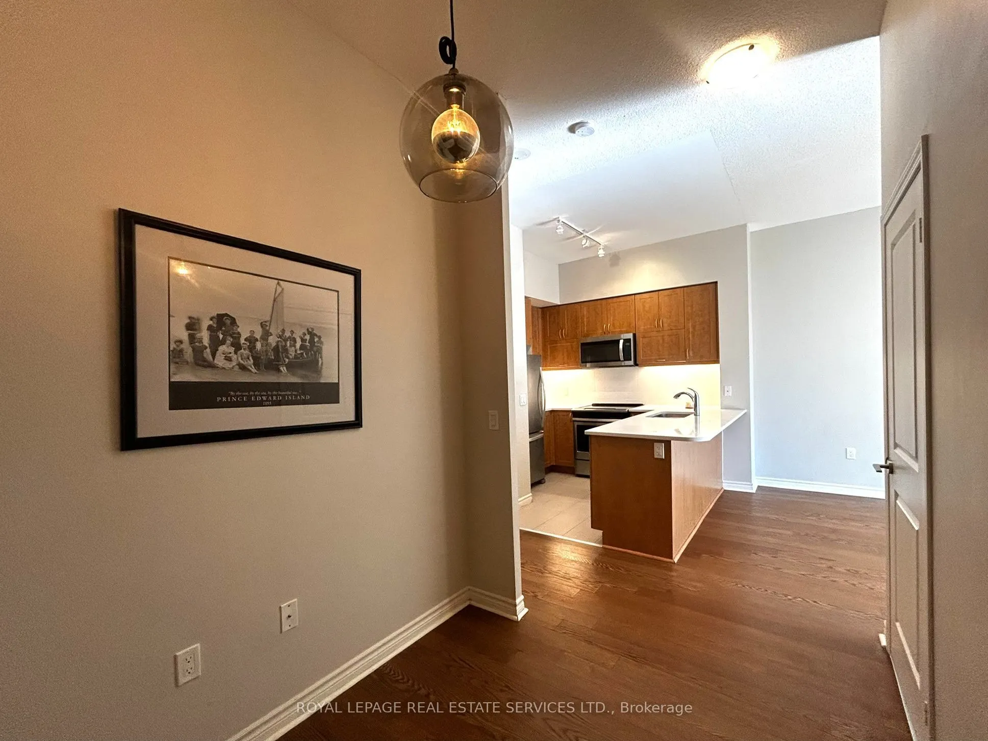 39 Annie Craig Drive #1702