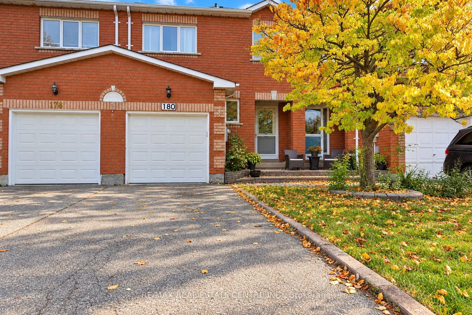 180 Cresthaven Road #25
