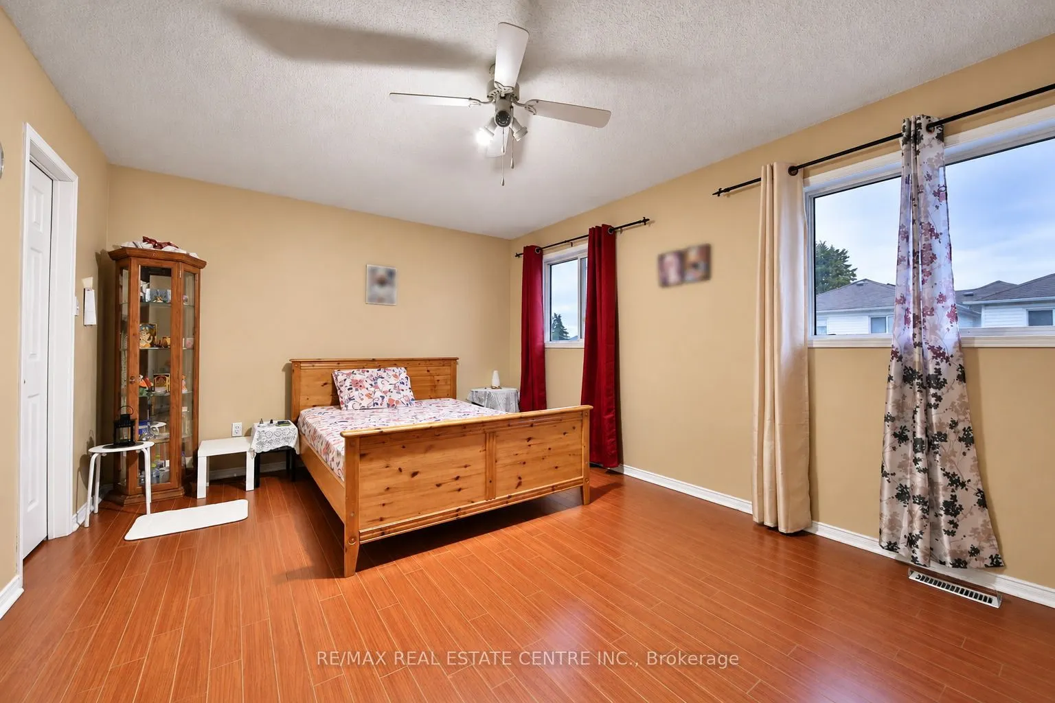 180 Cresthaven Road #25