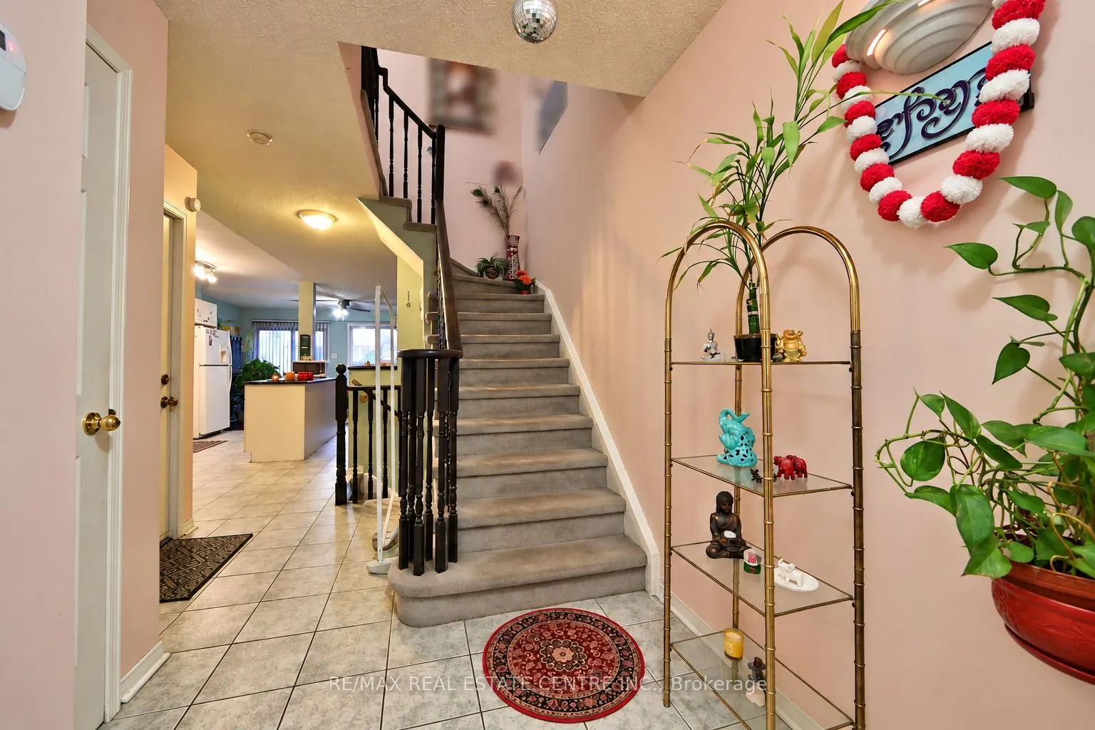 180 Cresthaven Road #25