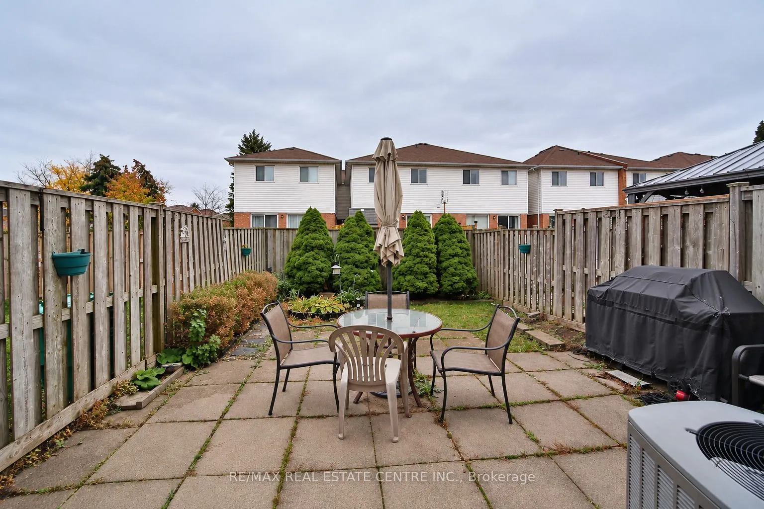180 Cresthaven Road #25
