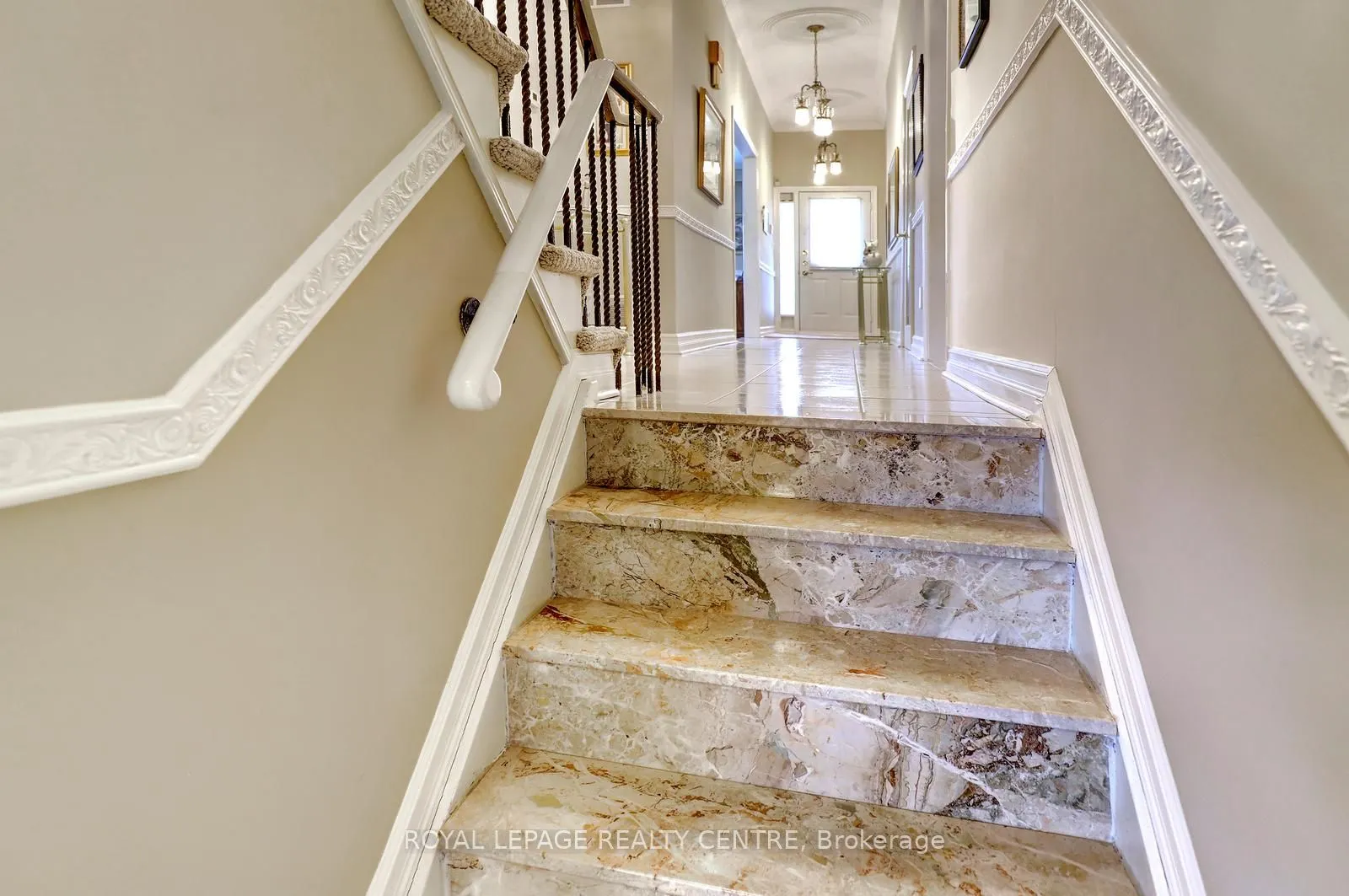 2405 Rosemary Drive