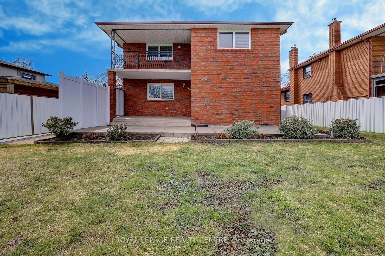 2405 Rosemary Drive