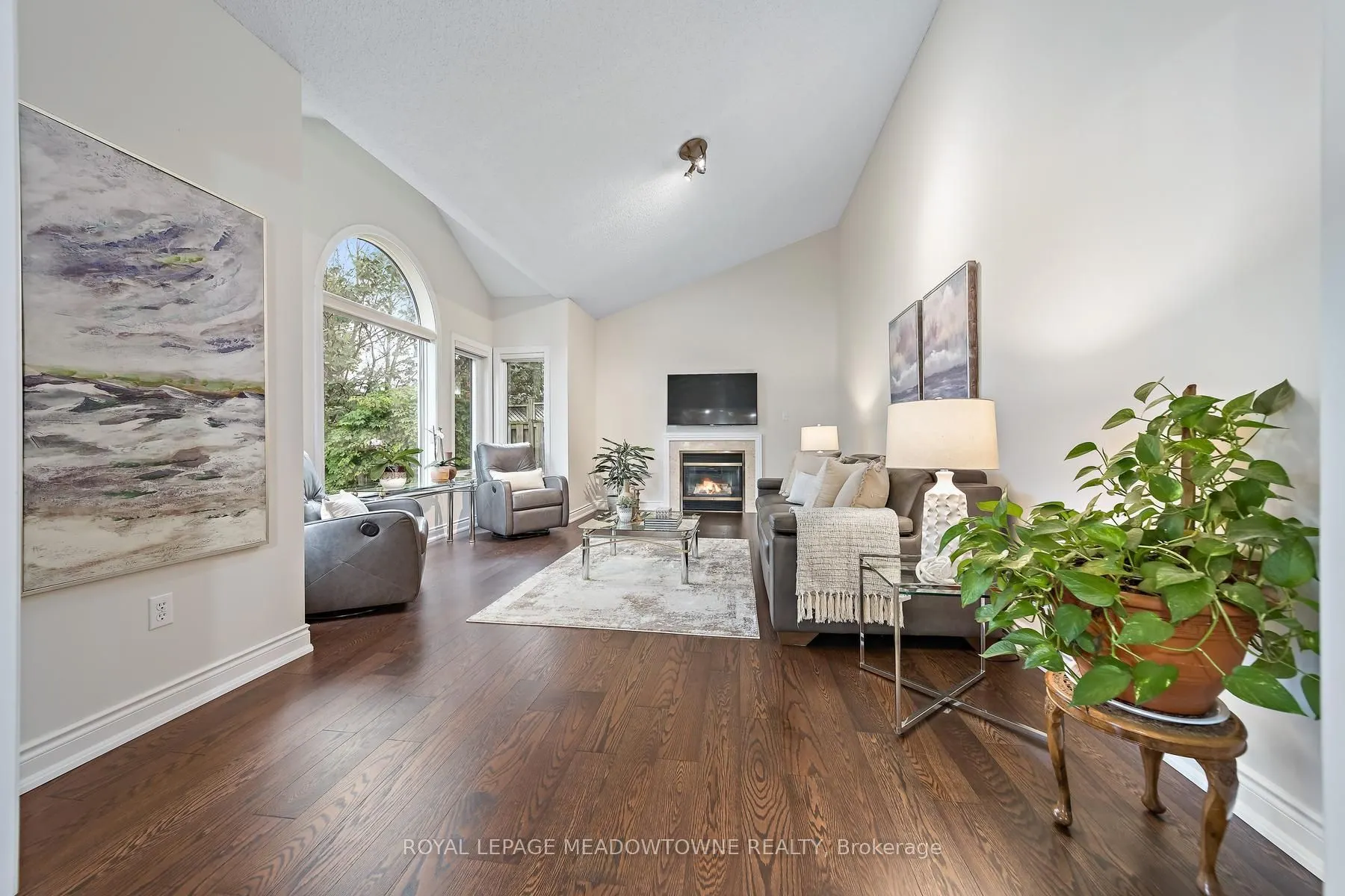 54 Grist Mill Drive