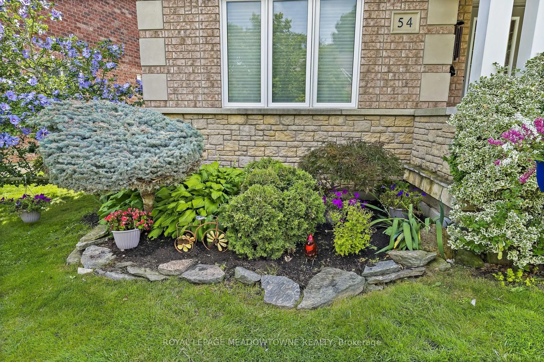 54 Grist Mill Drive