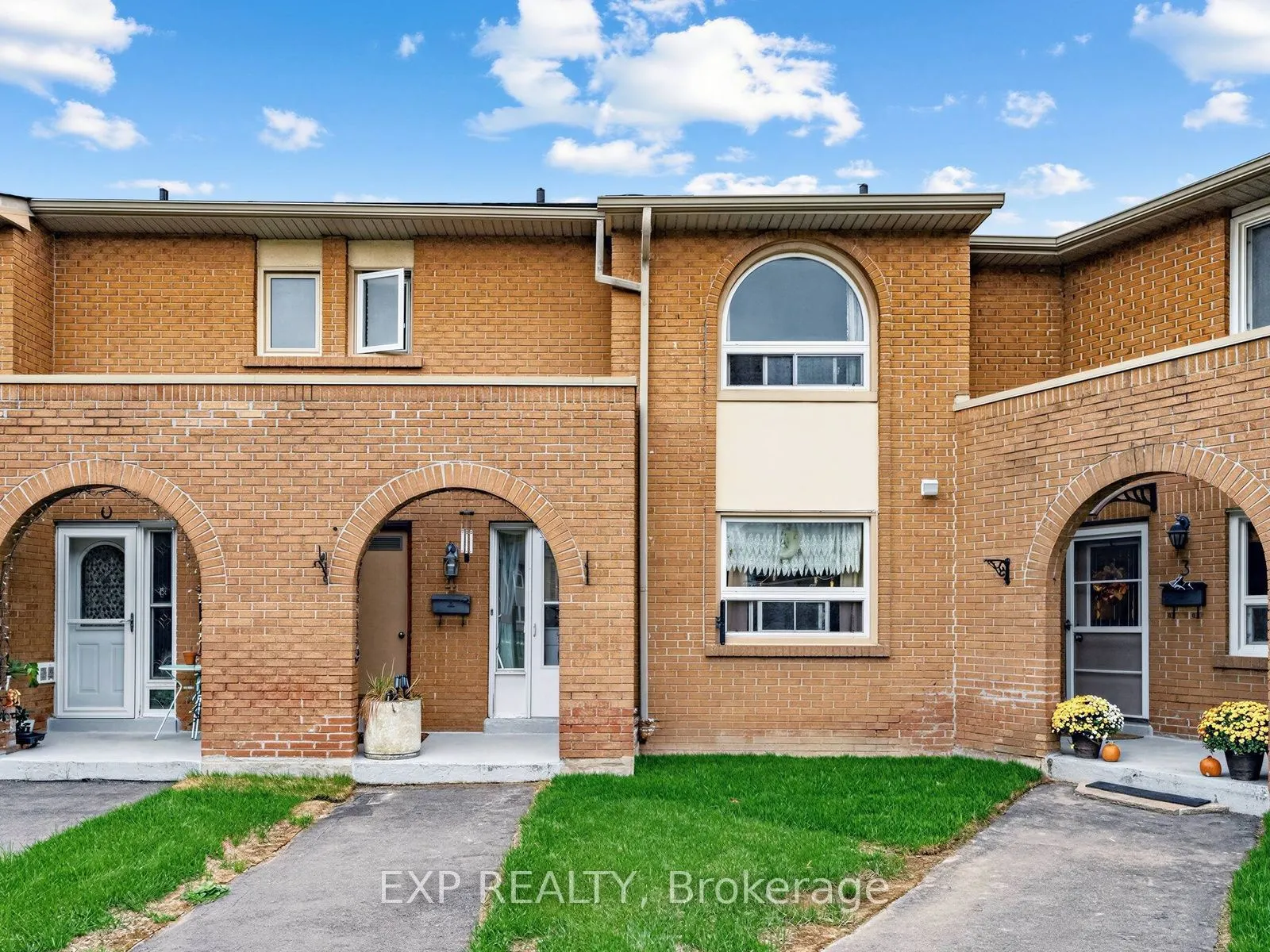 1180 Mississauga Valley Boulevard #4