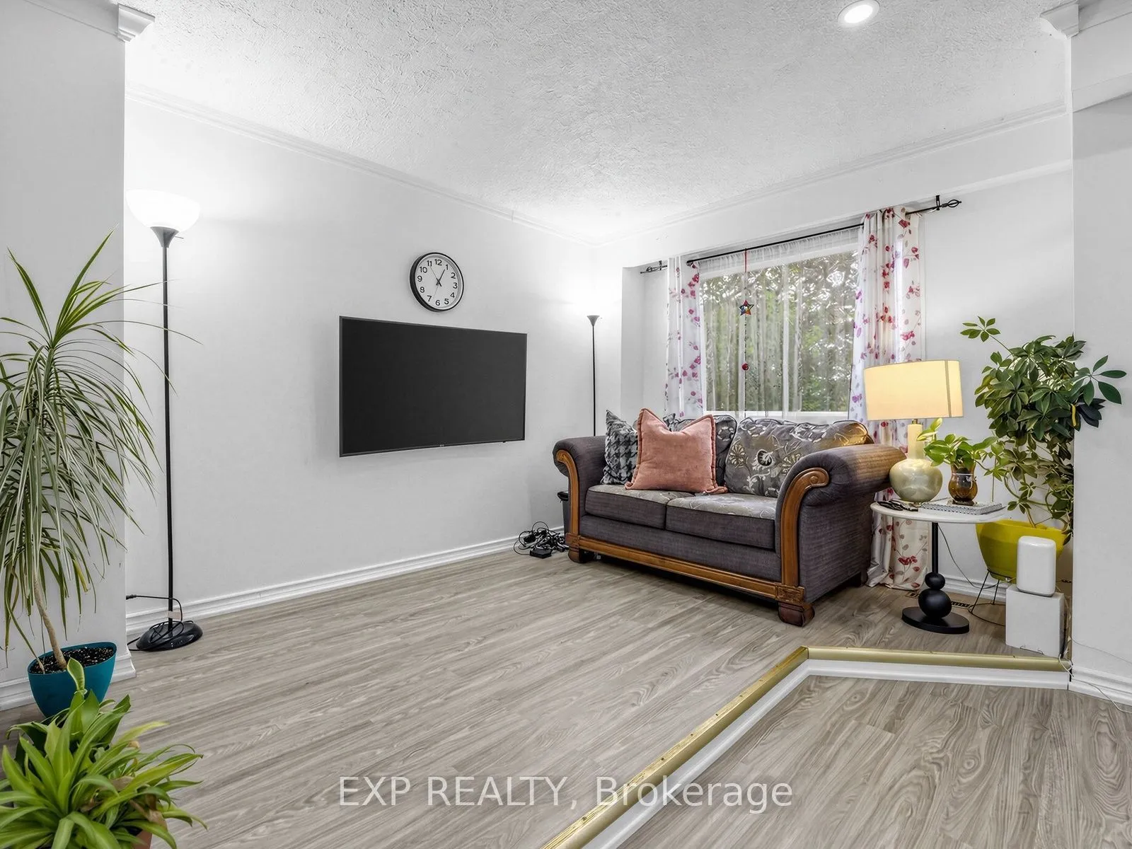 1180 Mississauga Valley Boulevard #4