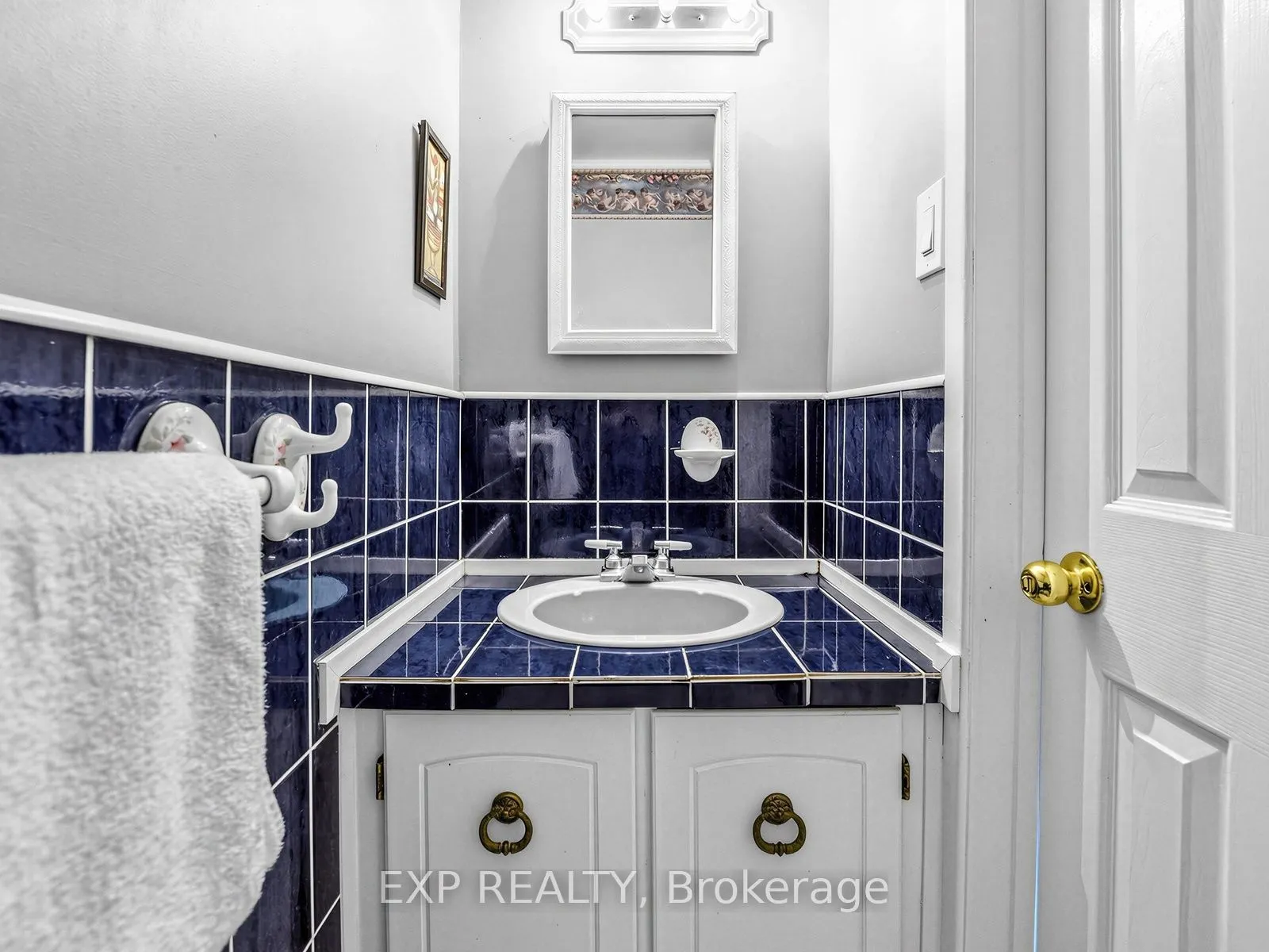 1180 Mississauga Valley Boulevard #4