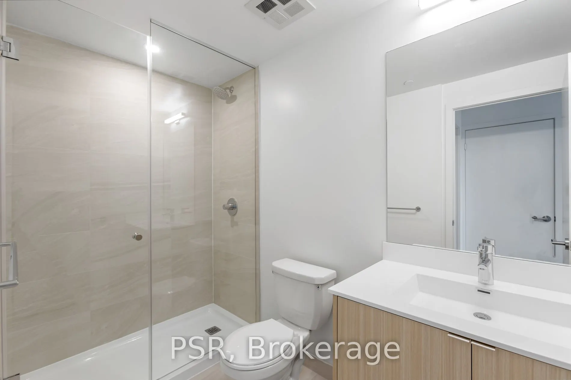 4365 Bloor Street W #403