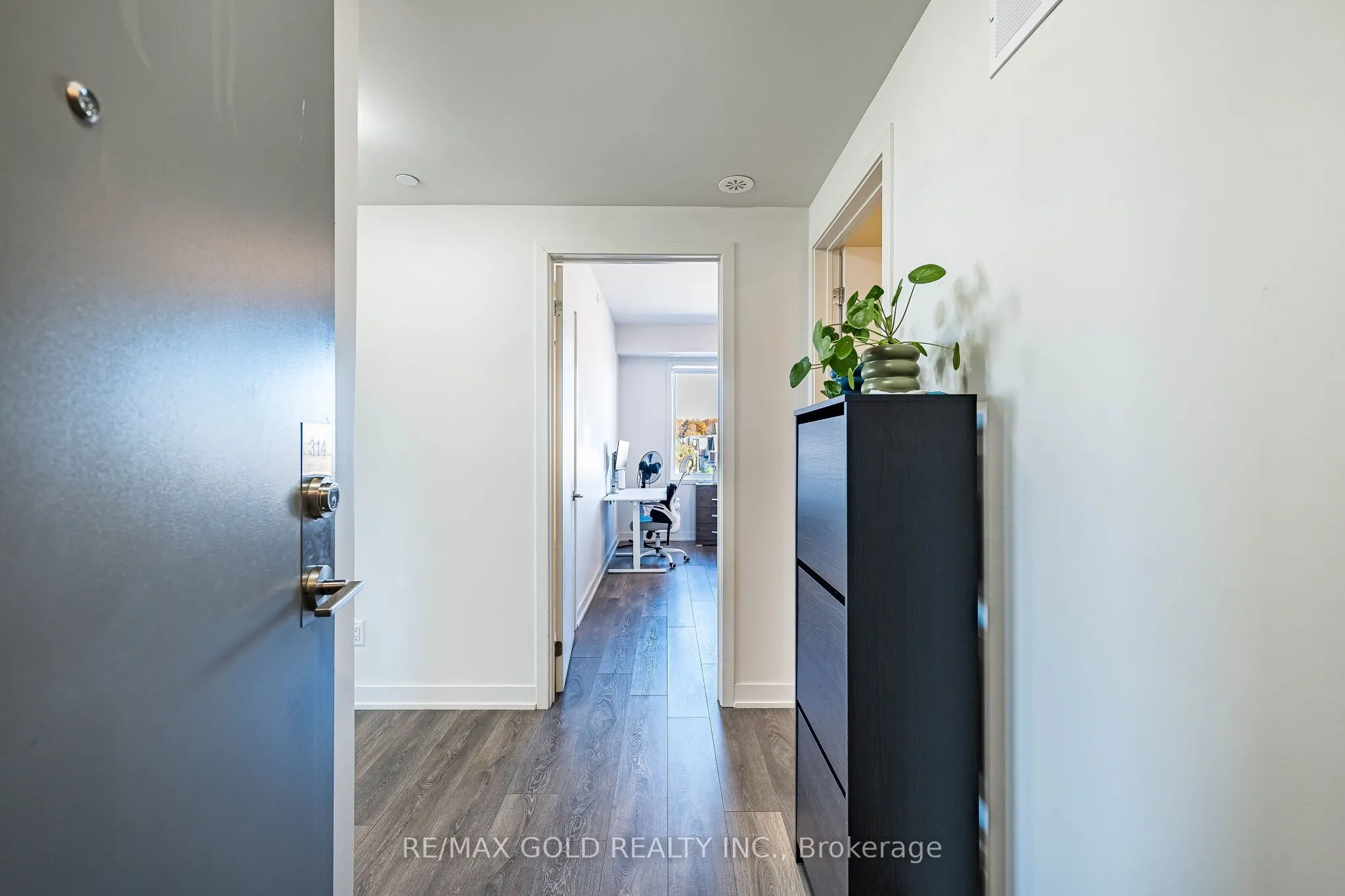 62 Sky Harbour Drive ##314