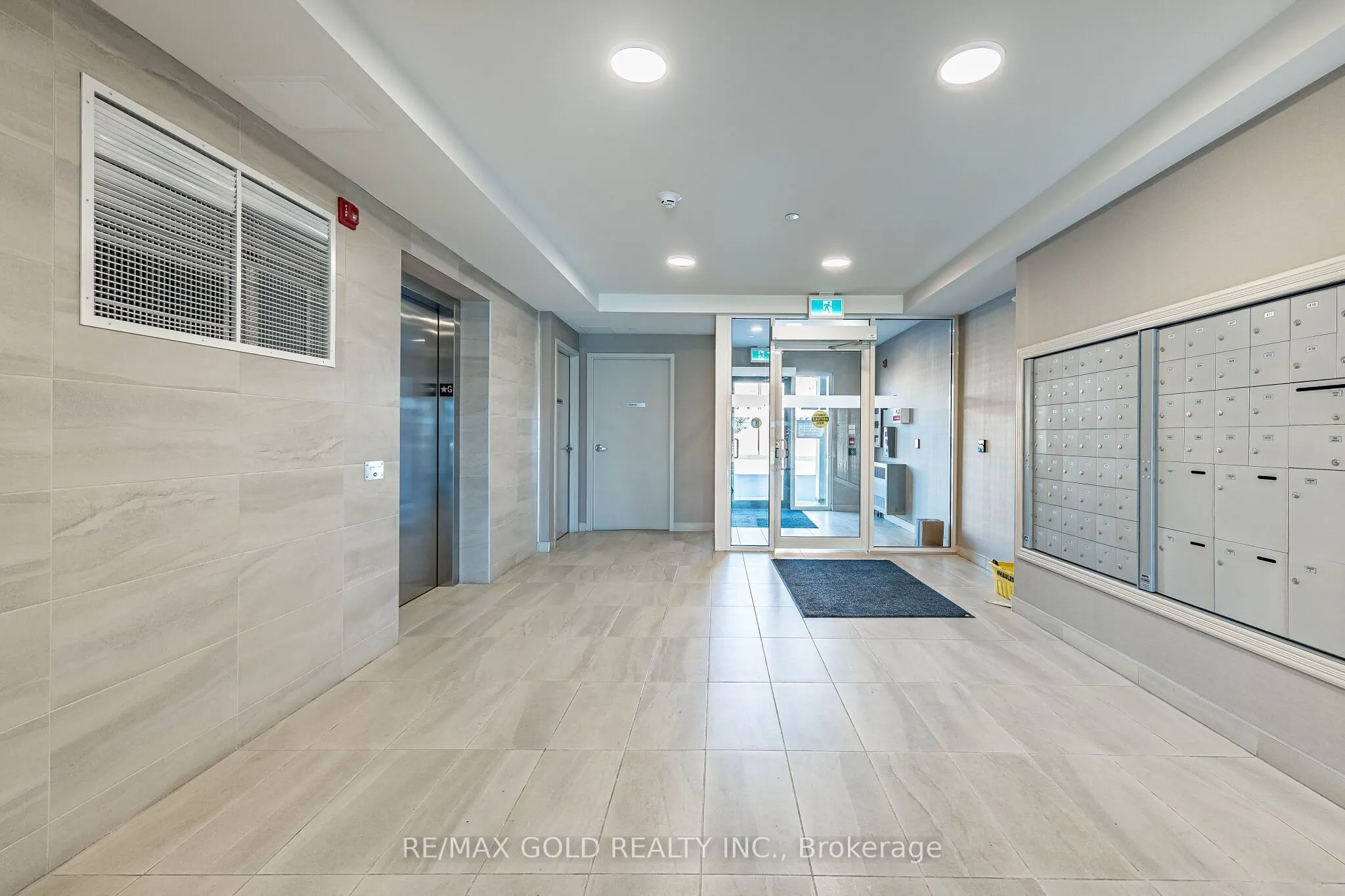 62 Sky Harbour Drive ##314