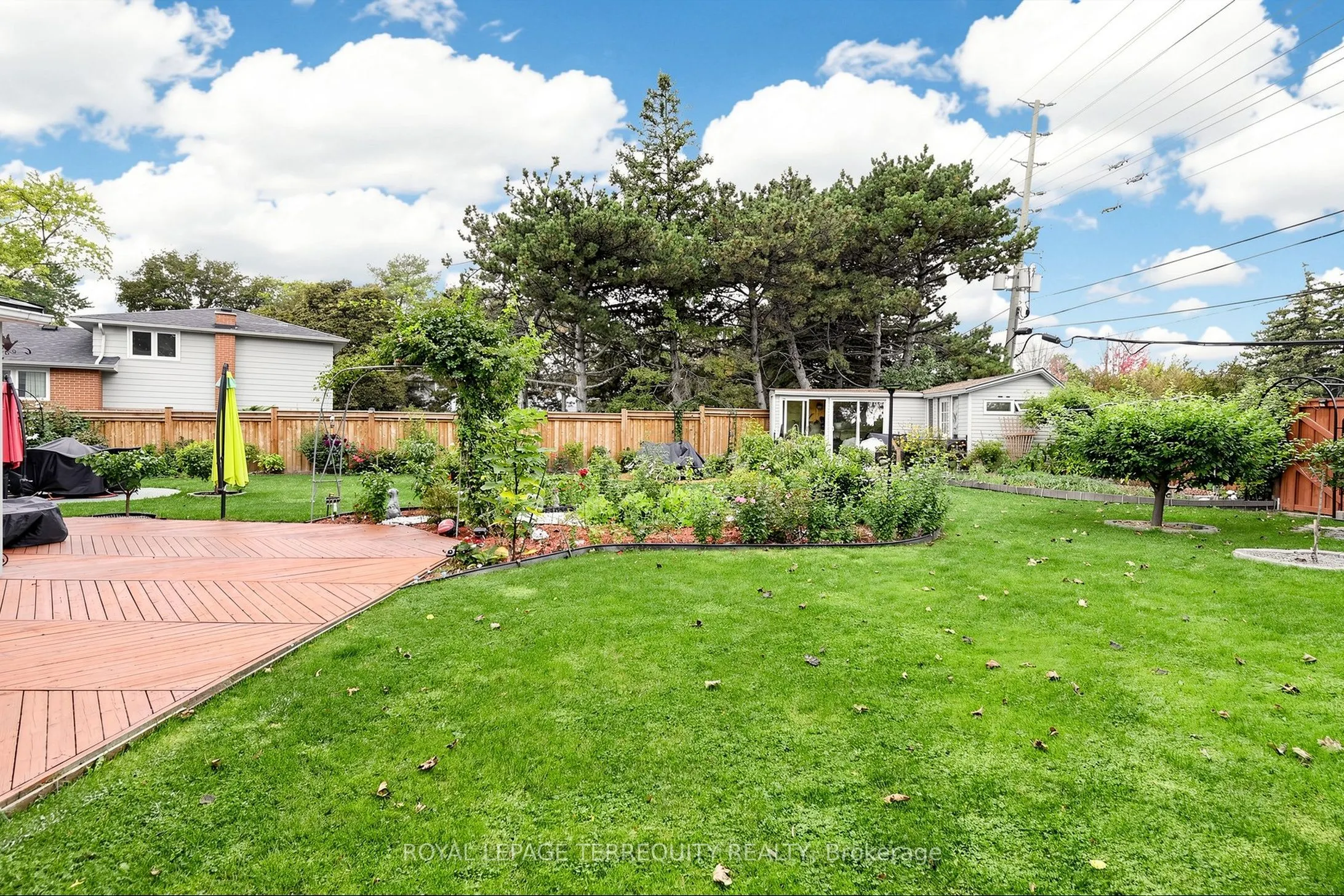 3253 Ibbetson Crescent