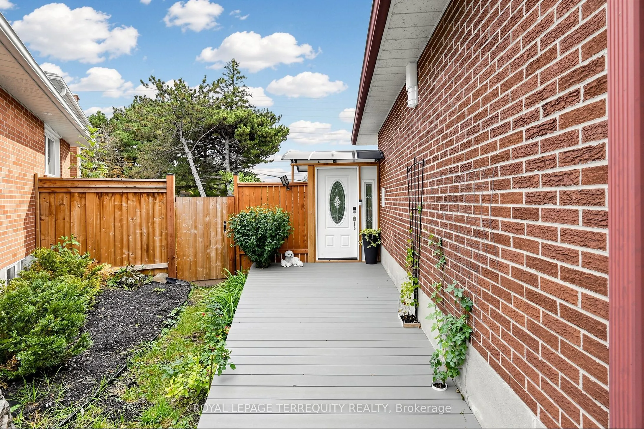 3253 Ibbetson Crescent