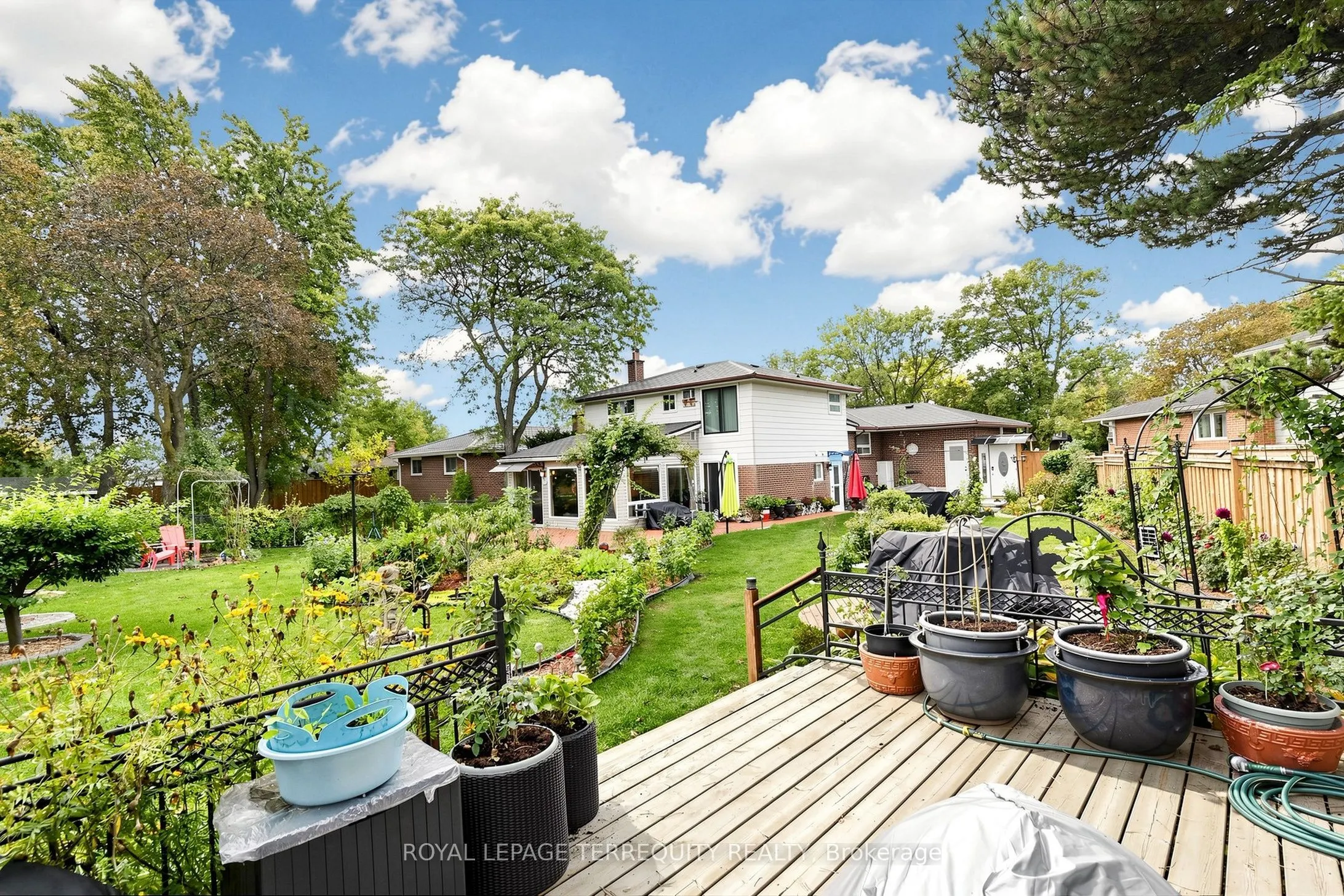 3253 Ibbetson Crescent