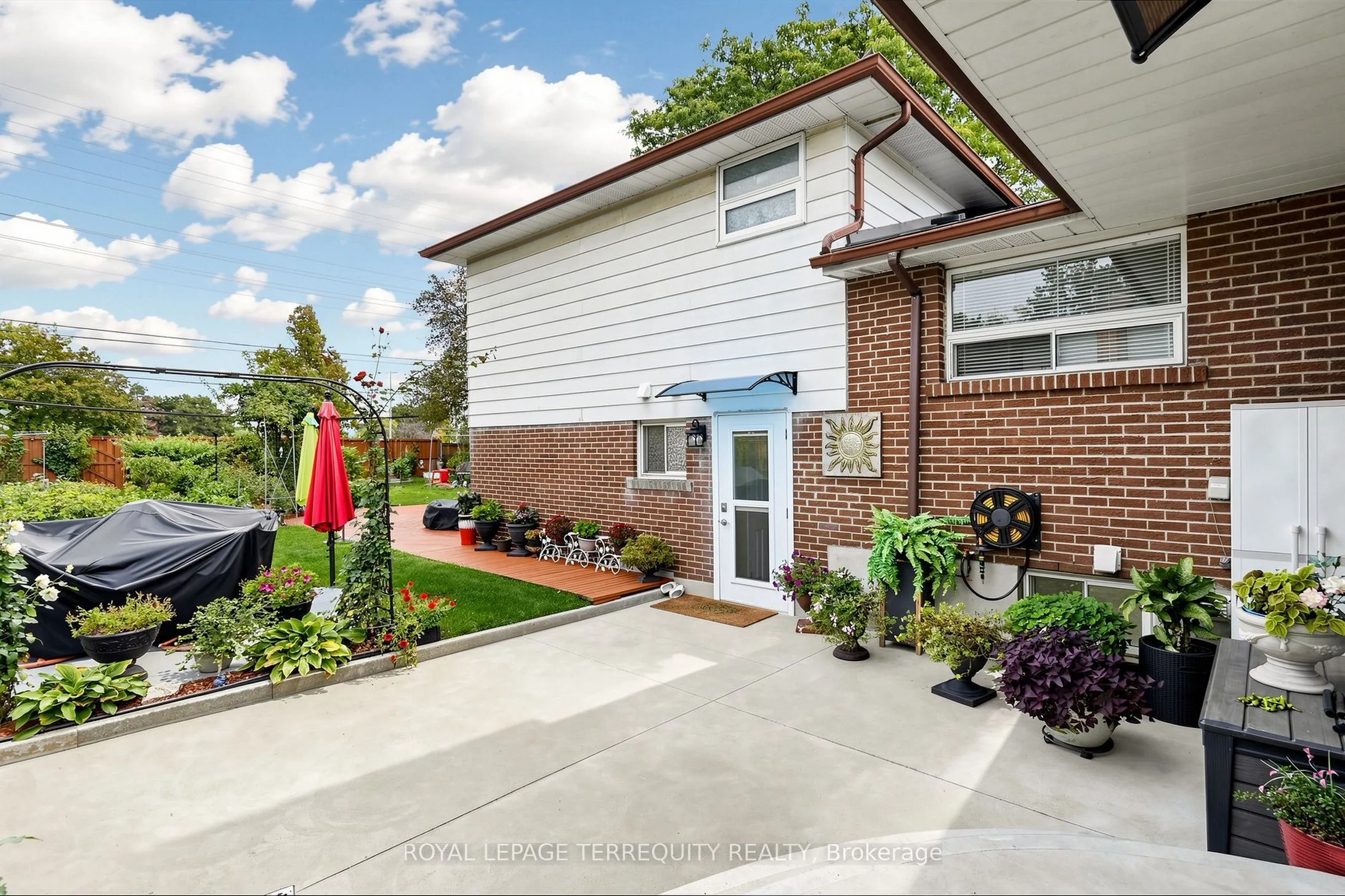 3253 Ibbetson Crescent