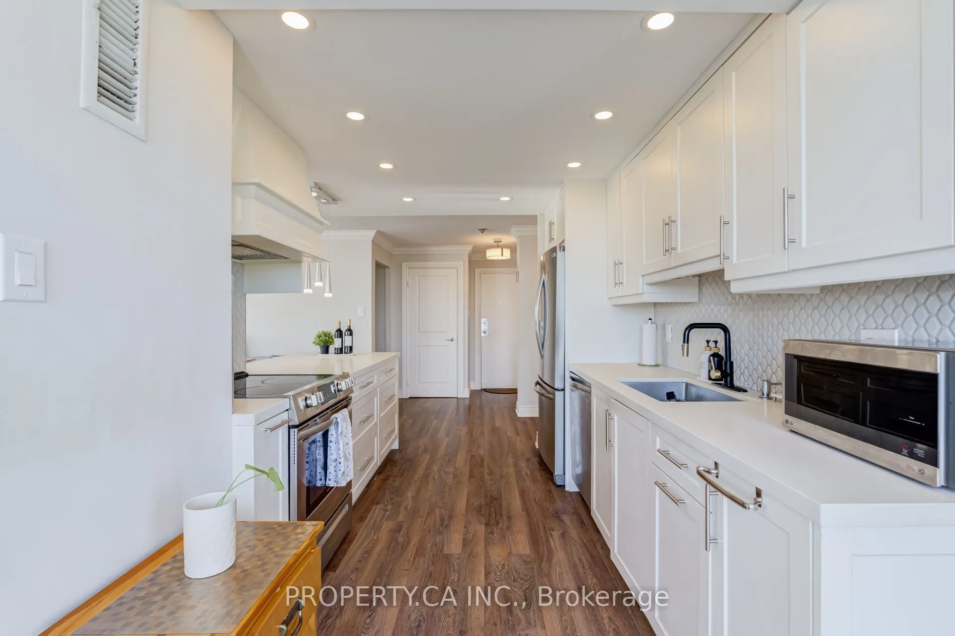 1155 Bough Beeches Boulevard #601