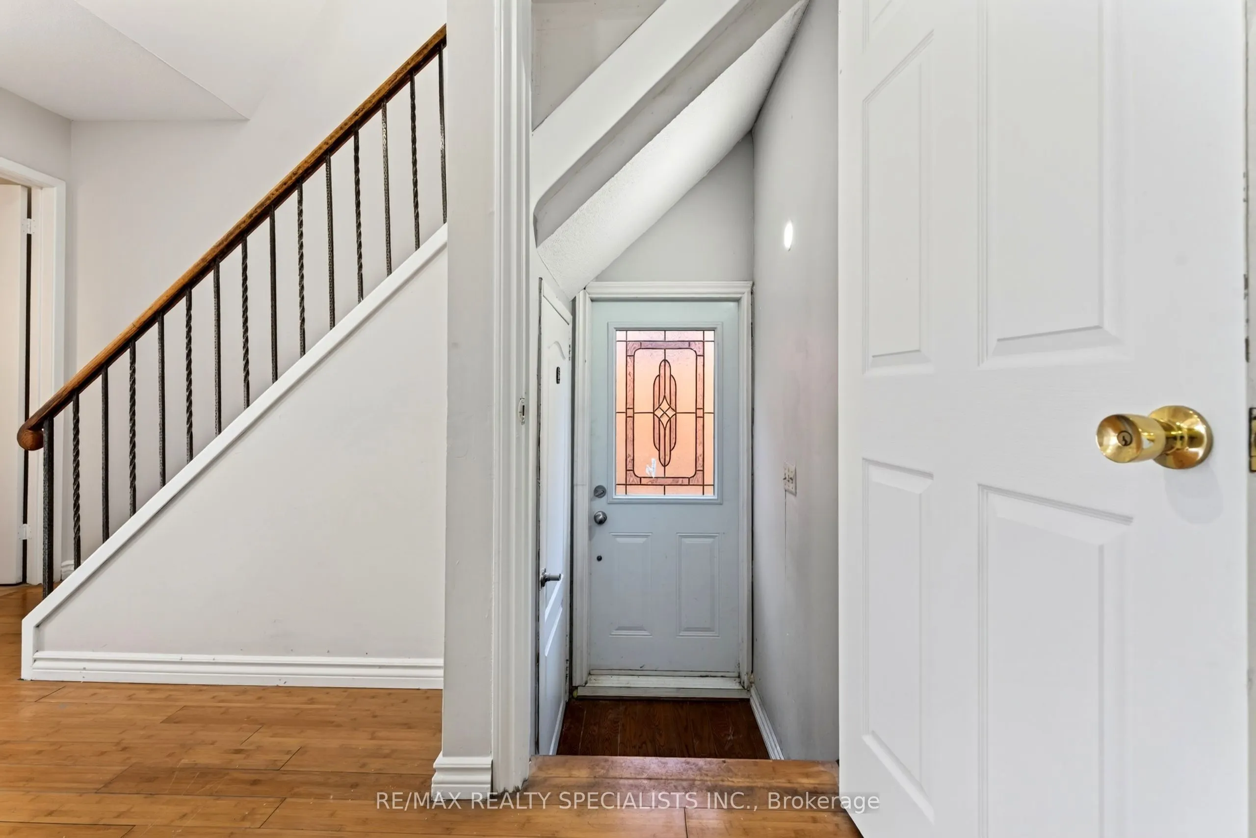 4134 CLEVEDON Drive