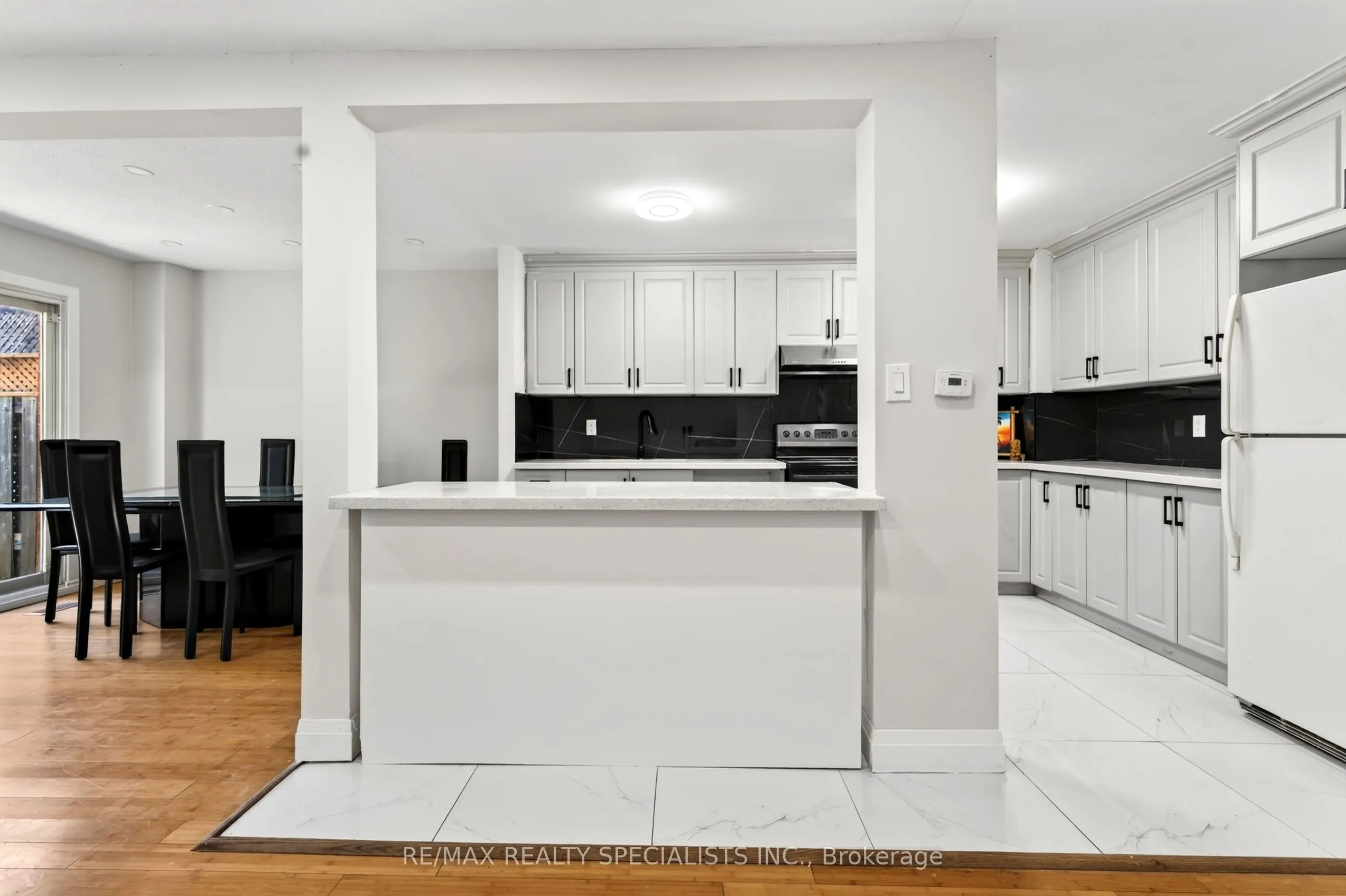 4134 CLEVEDON Drive
