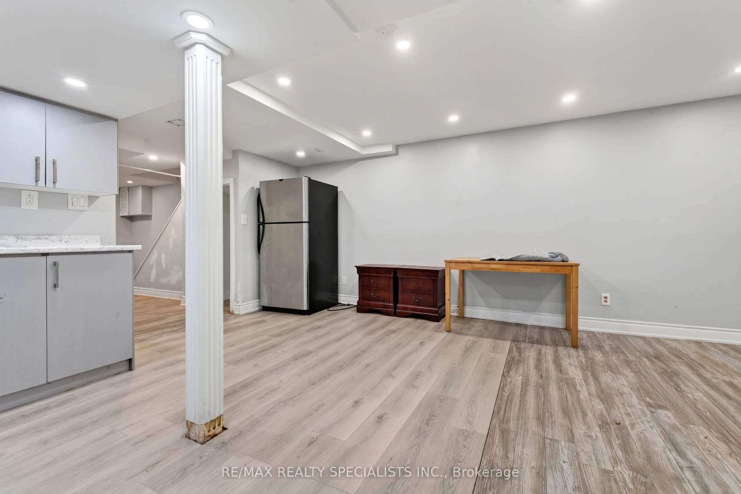 4134 CLEVEDON Drive