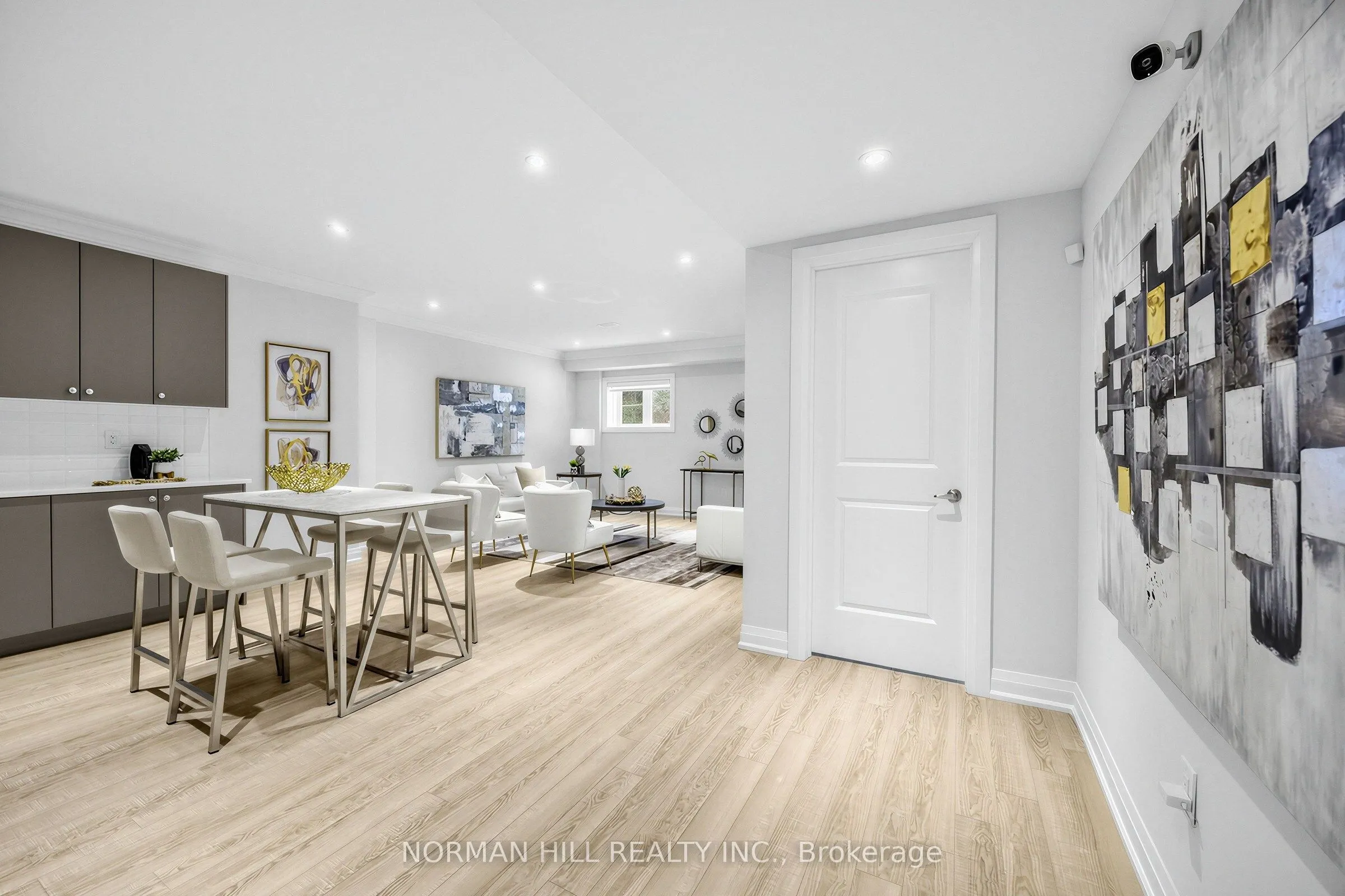 129 Antibes Drive