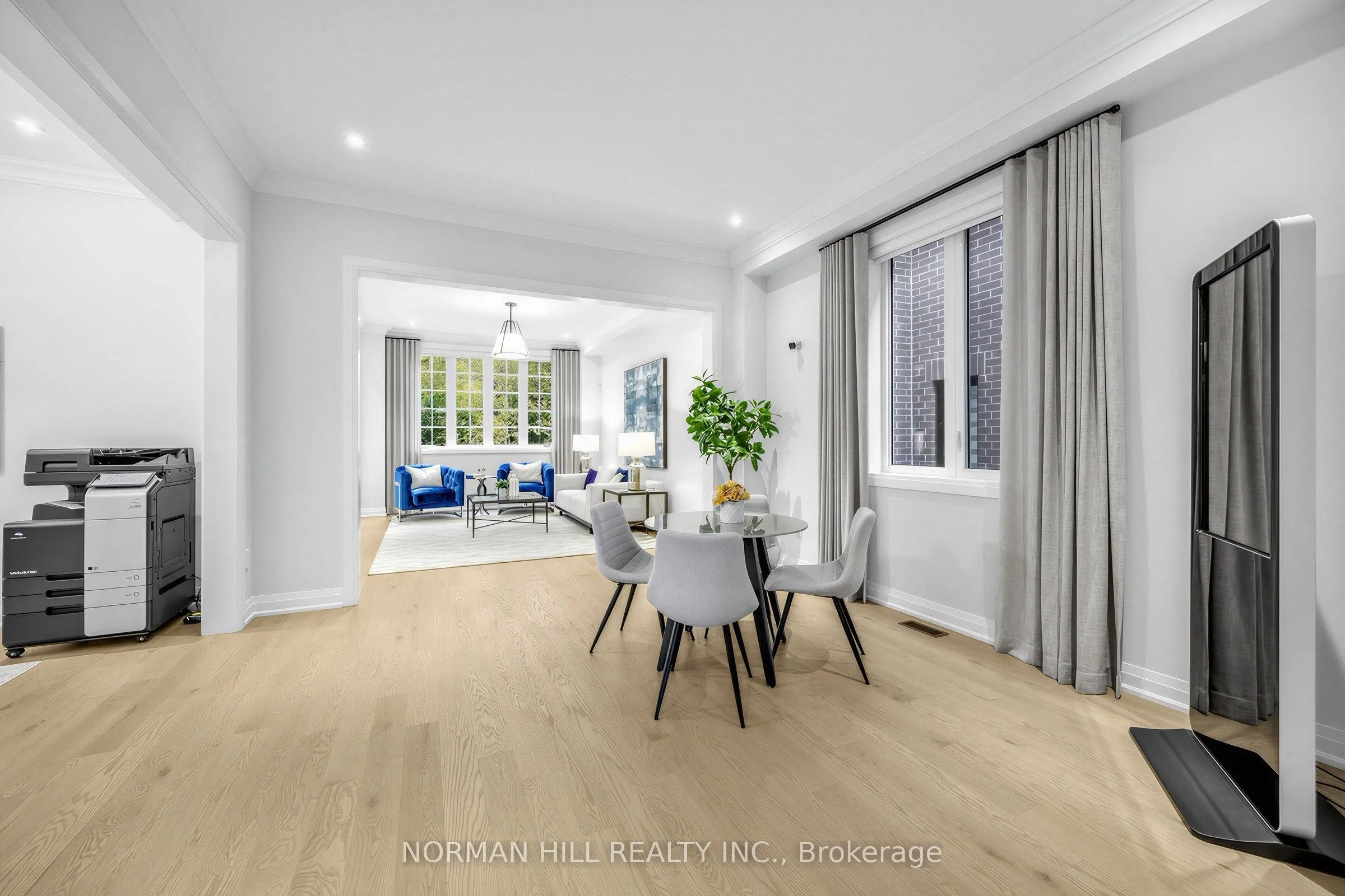 129 Antibes Drive