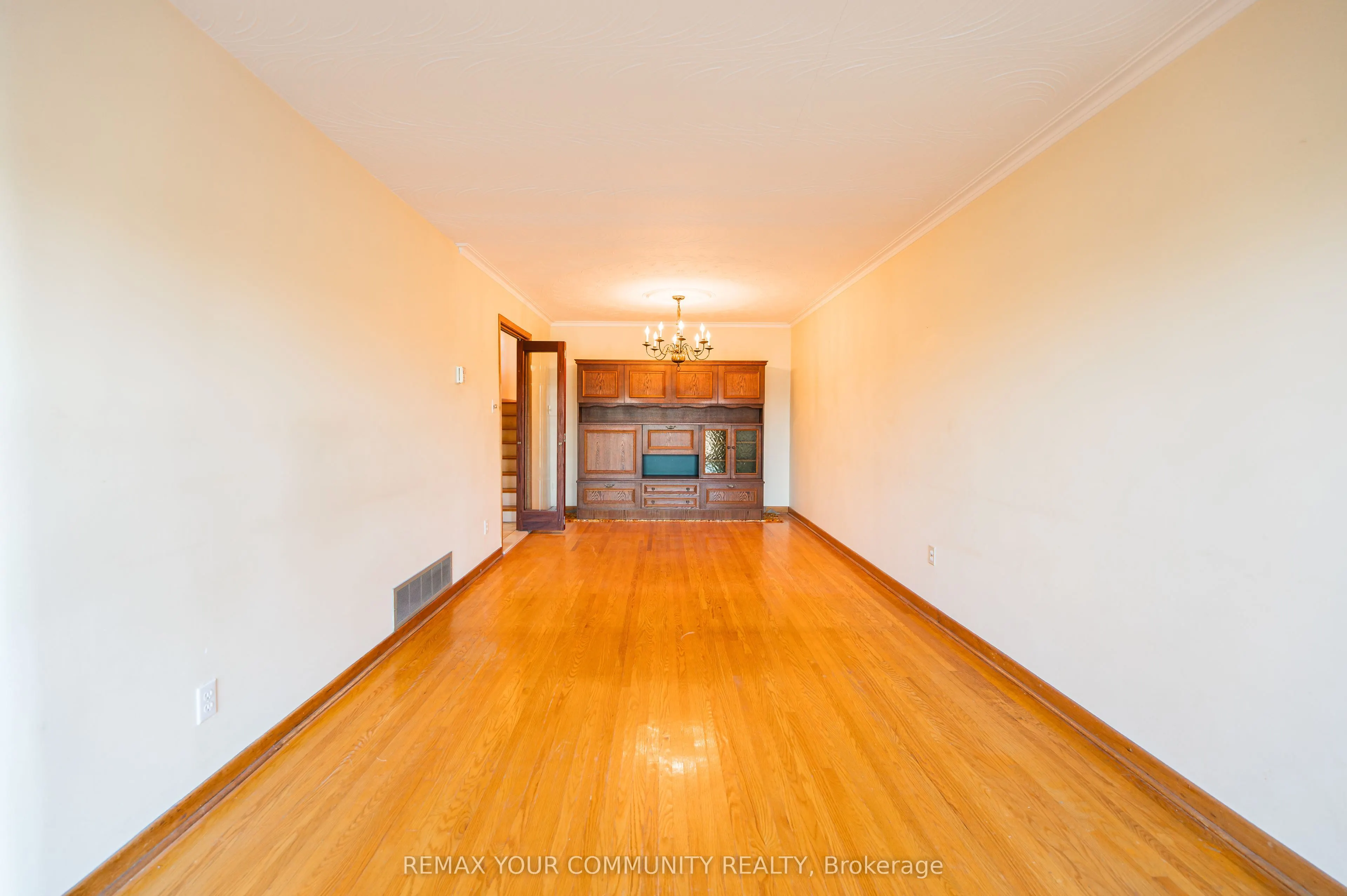 11 Anthia Drive