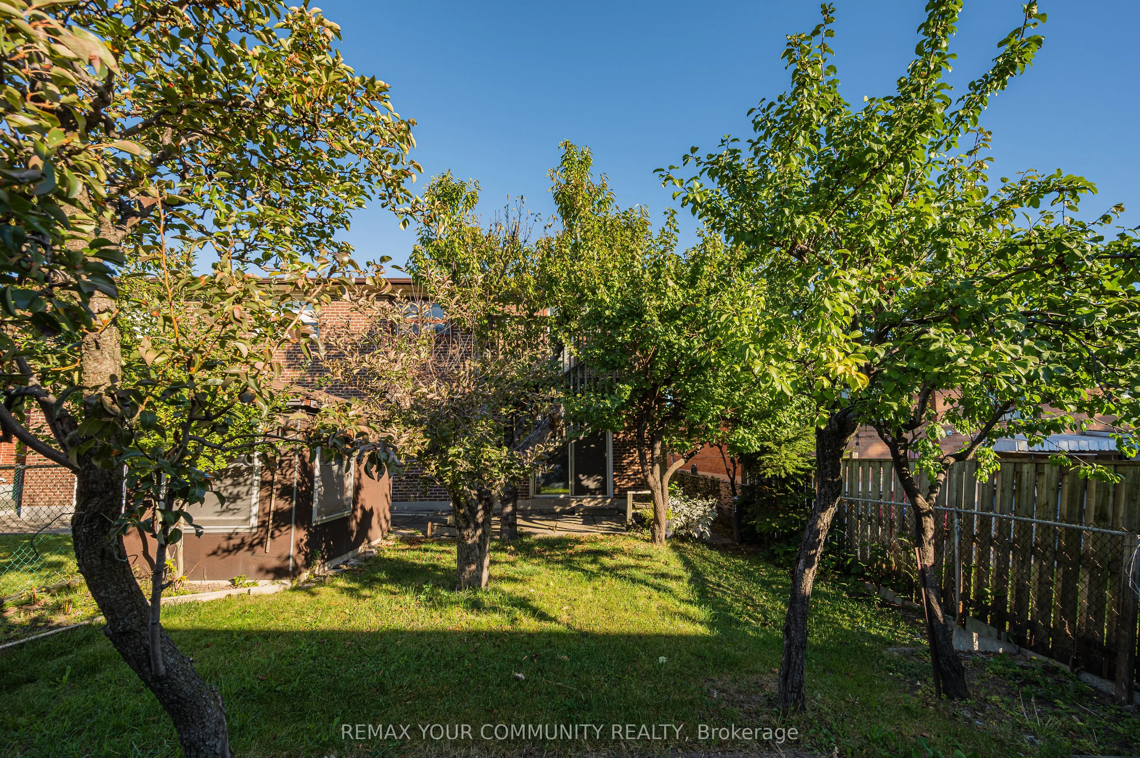 11 Anthia Drive