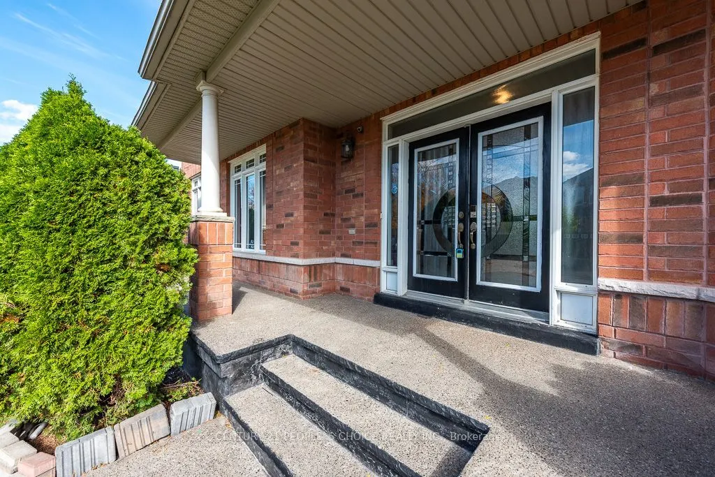 1 Bouvier Gate