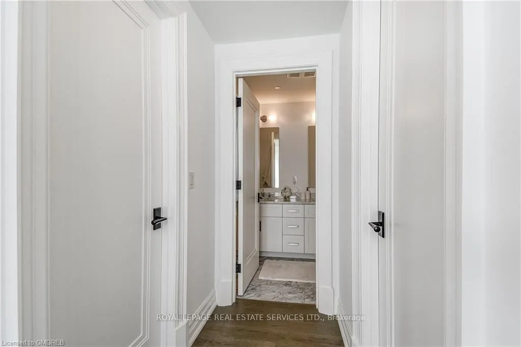 2060 LAKESHORE Road #1704