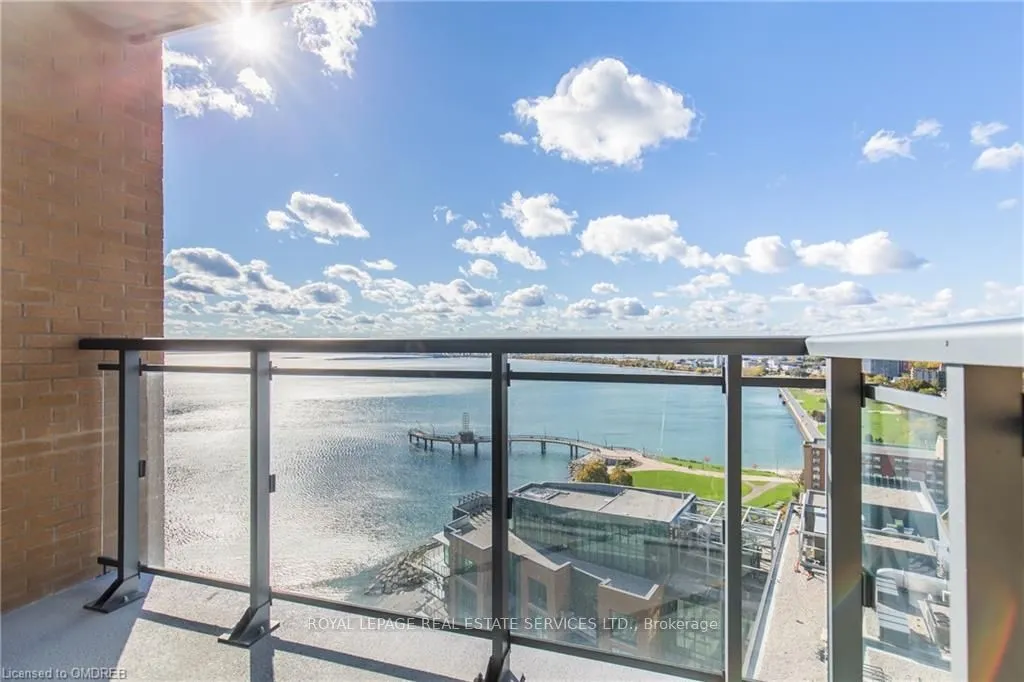 2060 LAKESHORE Road #1704