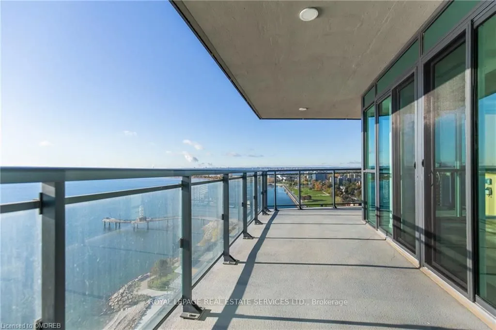 2060 LAKESHORE Road #1704